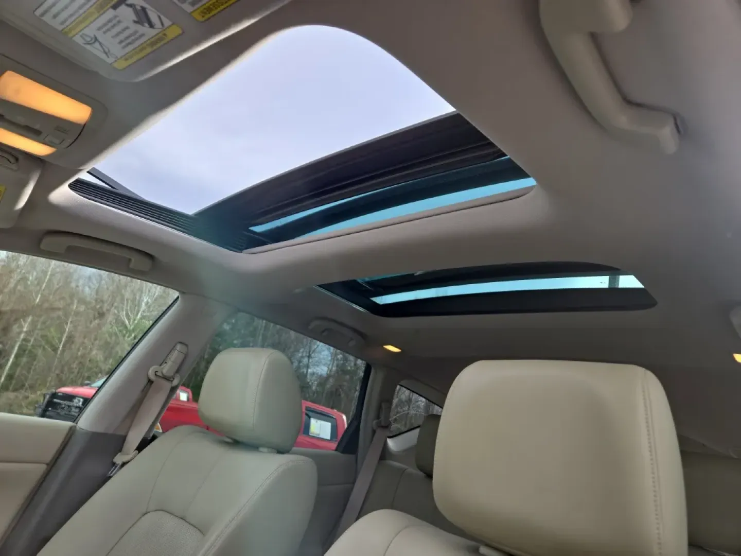 2011 /Beige Nissan Murano SL (JN8AZ1MU4BW) with an Other engine, located at 3959 U.S. 80 W, Phenix City, AL, 36870, (334) 297-4885, 32.469296, -85.135185 - **Adventure Awaits: Discover the 2011 Nissan Murano SL at Gils Auto in Phenix City, AL!**<br /> <br /> Imagine cruising through the picturesque streets of Phenix City or embarking on a weekend getaway with friends and family in a spacious and stylish SUV. The 2011 Nissan Murano SL offers the perfect - Photo#16