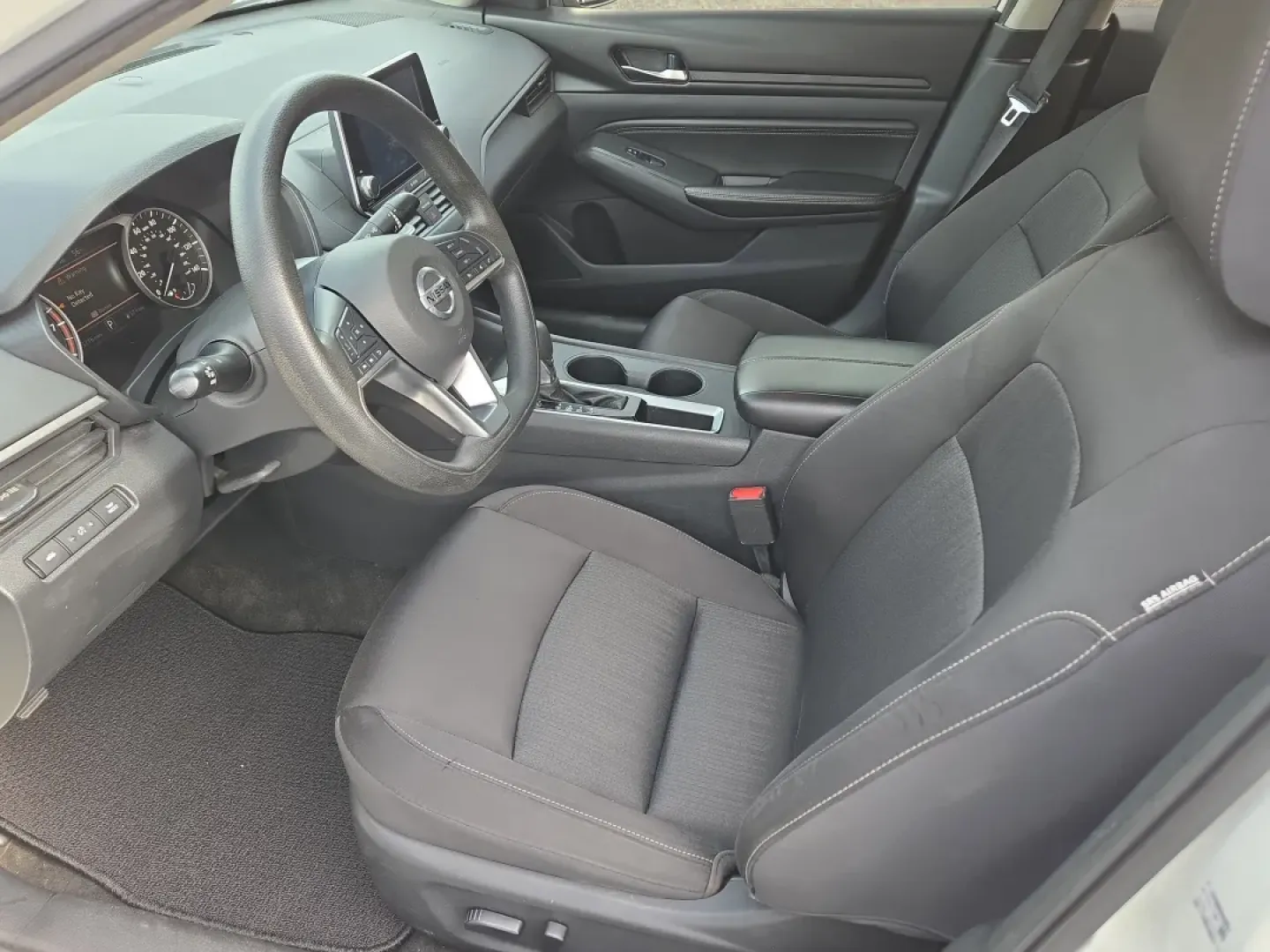 2019 /Charcoal Nissan Altima 2.5 S (1N4BL4BV6KC) with an Other engine, located at 3959 U.S. 80 W, Phenix City, AL, 36870, (334) 297-4885, 32.469296, -85.135185 - **Unlock Your Everyday Adventures with the 2019 Nissan Altima 2.5 S!**<br /> <br /> Are you searching for the perfect sedan to elevate your daily commute, family outings, or weekend getaways? Look no further than this stunning 2019 Nissan Altima 2.5 S, available now at Gils Auto in Phenix City, AL. - Photo#11