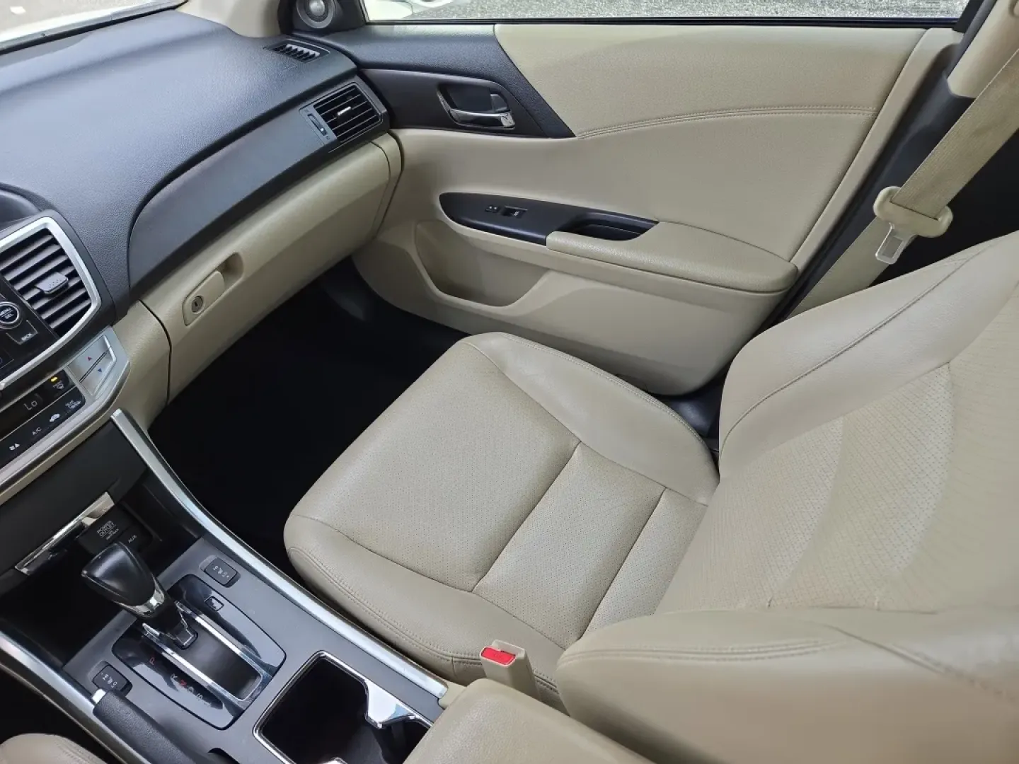 2013 Honda Accord Sdn EX-L (1HGCR2F84DA) with an Other engine, located at 3959 U.S. 80 W, Phenix City, AL, 36870, (334) 297-4885, 32.469296, -85.135185 - Discover the perfect blend of style and reliability with the 2013 Honda Accord EX-L, an exceptional sedan that's not just a vehicle-it's a lifestyle enhancer! Ideal for families, commuters, and anyone seeking a dependable ride for weekend adventures, this Accord is designed to elevate your driving e - Photo#14