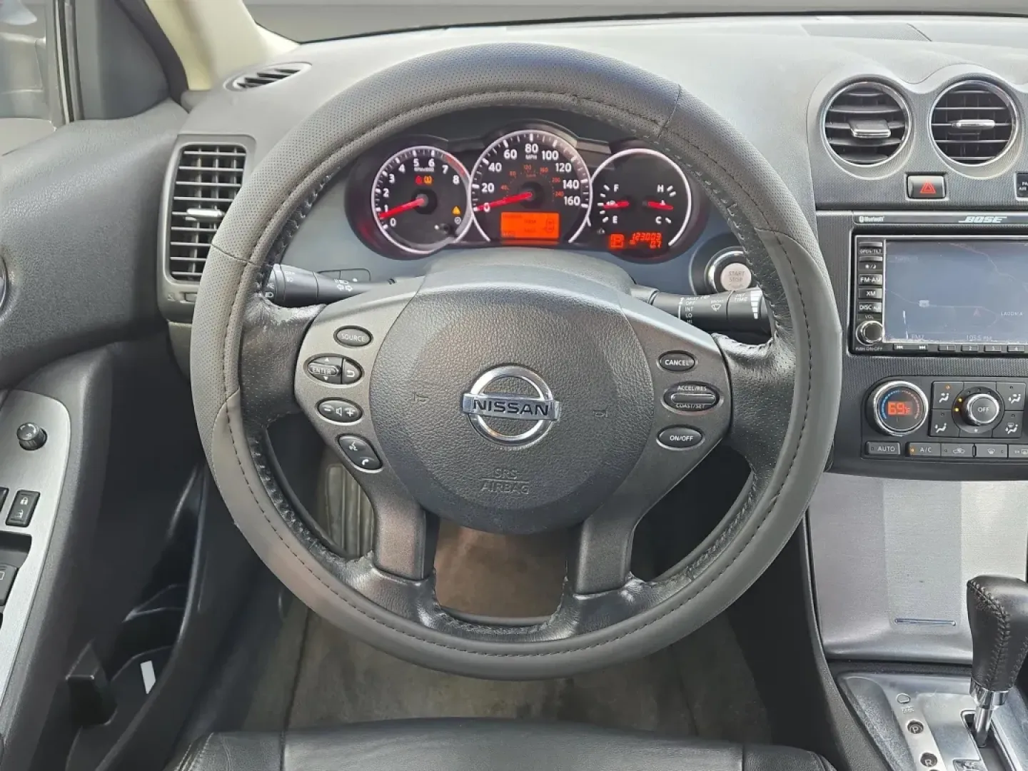 2012 /Charcoal Nissan Altima 3.5 SR (1N4BL2AP3CN) with an Other engine, located at 3959 U.S. 80 W, Phenix City, AL, 36870, (334) 297-4885, 32.469296, -85.135185 - Are you searching for your next reliable sedan that's perfect for daily commutes, family outings, or weekend adventures? Look no further than this stunning 2012 Nissan Altima 3.5 SR, now available at Gils Auto in Phenix City, AL! With its sleek gray exterior and luxurious charcoal leather interior, - Photo#15