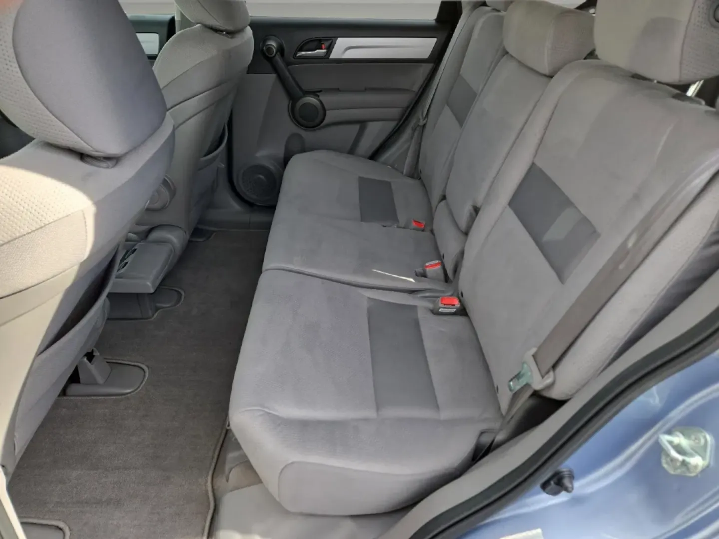 2011 Honda CR-V EX (JHLRE4H52BC) with an Other engine, located at 1430 Gateway Drive, Opelika, AL, 36801, (334) 239-0944, 32.637871, -85.409790 - **Discover Your Next Adventure with the 2011 Honda CR-V EX at Gils Auto in Phenix City, AL!**<br /> <br /> Are you ready to elevate your lifestyle with a vehicle that's equally suited for family outings and weekend adventures? Look no further than this stunning 2011 Honda CR-V EX, available now at G - Photo#12