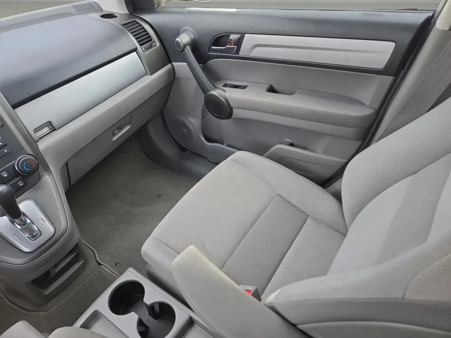 2011 Honda CR-V EX (JHLRE4H52BC) with an Other engine, located at 1430 Gateway Drive, Opelika, AL, 36801, (334) 239-0944, 32.637871, -85.409790 - **Discover Your Next Adventure with the 2011 Honda CR-V EX at Gils Auto in Phenix City, AL!**<br /> <br /> Are you ready to elevate your lifestyle with a vehicle that's equally suited for family outings and weekend adventures? Look no further than this stunning 2011 Honda CR-V EX, available now at G - Photo#14