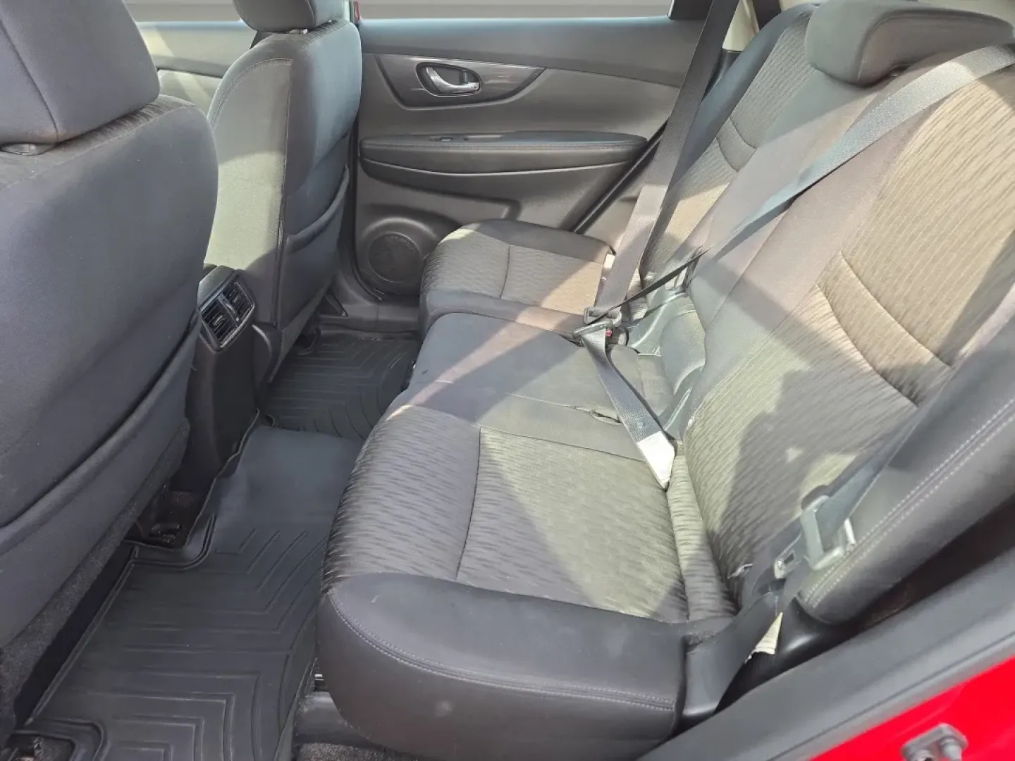 2017 /Charcoal Nissan Rogue S (5N1AT2MT5HC) with an Other engine, located at 5115 14th Ave., Columbus, GA, 31904, (706) 323-0345, 32.511494, -84.971046 - **Discover Adventure and Comfort with the 2017 Nissan Rogue S at Gils Auto - Phenix City**<br /> <br /> Looking for a vehicle that's perfect for family road trips, daily commutes, or weekend getaways? The 2017 Nissan Rogue S is designed for those who crave versatility and reliability in their transp - Photo#12