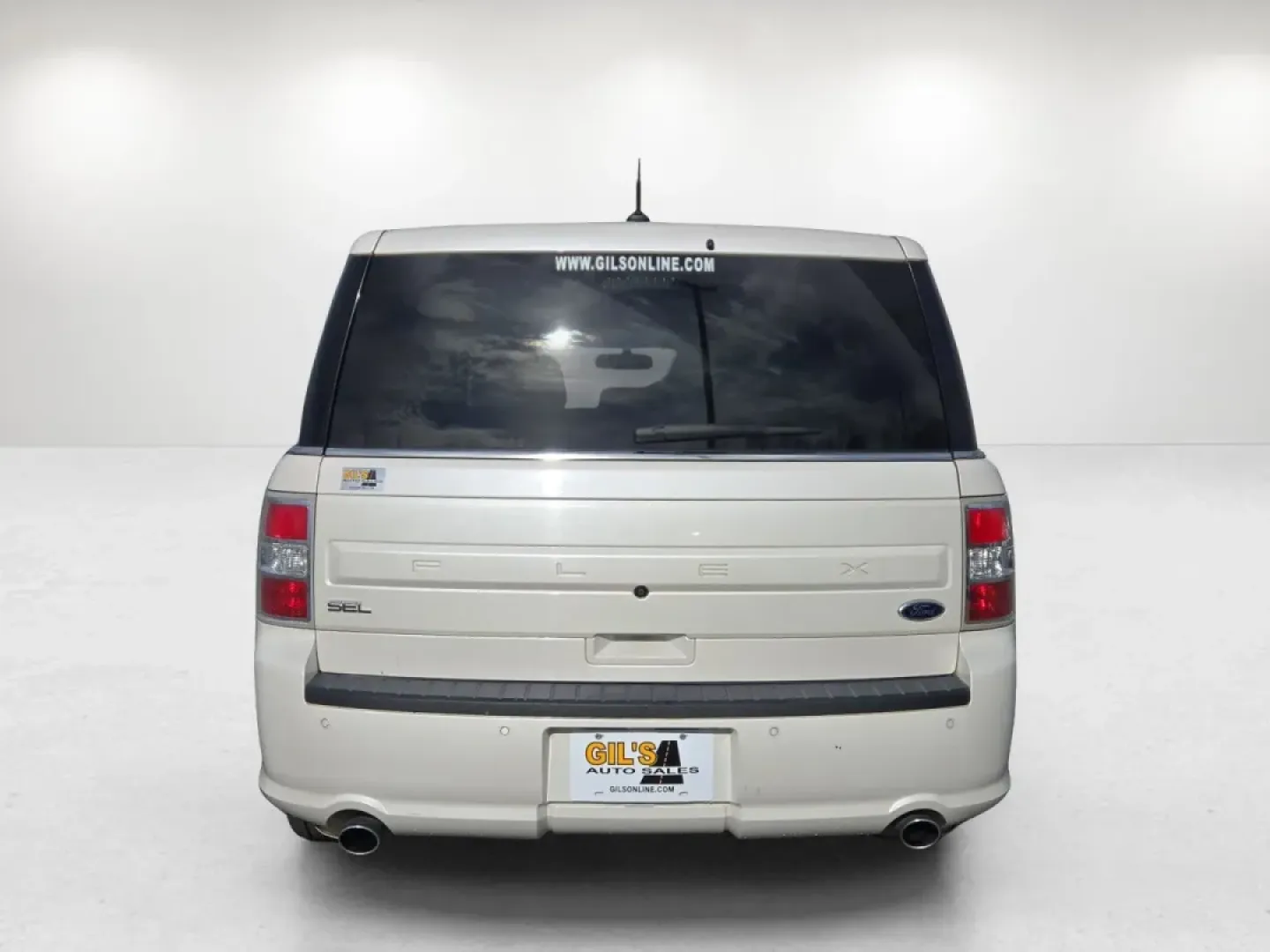 2016 Ford Flex SEL (2FMGK5C88GB) with an Other engine, located at 3959 U.S. 80 W, Phenix City, AL, 36870, (334) 297-4885, 32.469296, -85.135185 - **Discover Your Next Adventure with the 2016 Ford Flex SEL at Gils Auto - Phenix City!**<br /> <br /> Are you searching for the perfect vehicle to accommodate your growing family or to enhance your daily commute? Look no further than the 2016 Ford Flex SEL, a versatile crossover designed for both co - Photo#6