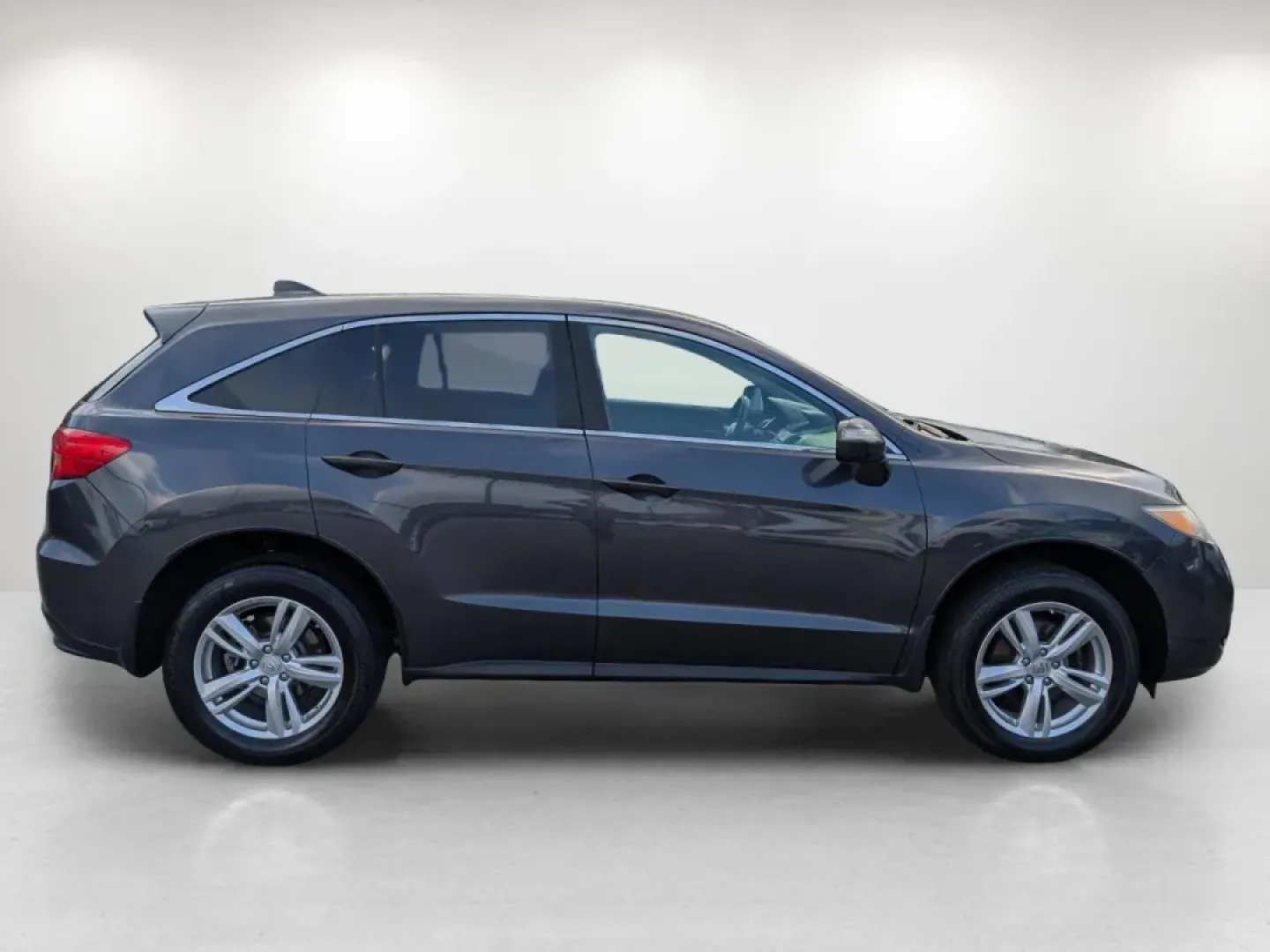 2015 Acura RDX (5J8TB3H38FL) with an Other engine, located at 5115 14th Ave., Columbus, GA, 31904, (706) 323-0345, 32.511494, -84.971046 - **Unlock Your Next Adventure with the 2015 Acura RDX!**<br /> <br /> Are you searching for the perfect vehicle that blends luxury with functionality? Look no further than this stunning 2015 Acura RDX, located right here at Gils Auto in Phenix City, AL. Whether you're embarking on a family road trip, - Photo#3