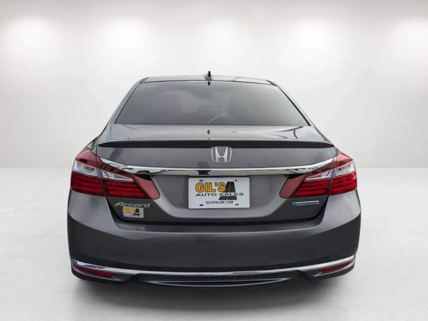 2017 Honda Accord Hybrid EX-L (JHMCR6F55HC) with an Other engine, located at 5115 14th Ave., Columbus, GA, 31904, (706) 323-0345, 32.511494, -84.971046 - **Experience the Perfect Blend of Comfort and Efficiency with the 2017 Honda Accord Hybrid EX-L at Gils Auto!**<br /> <br /> Are you ready to elevate your daily commute or weekend adventures? The 2017 Honda Accord Hybrid EX-L is the ideal blend of style, comfort, and advanced technology, perfect for - Photo#5