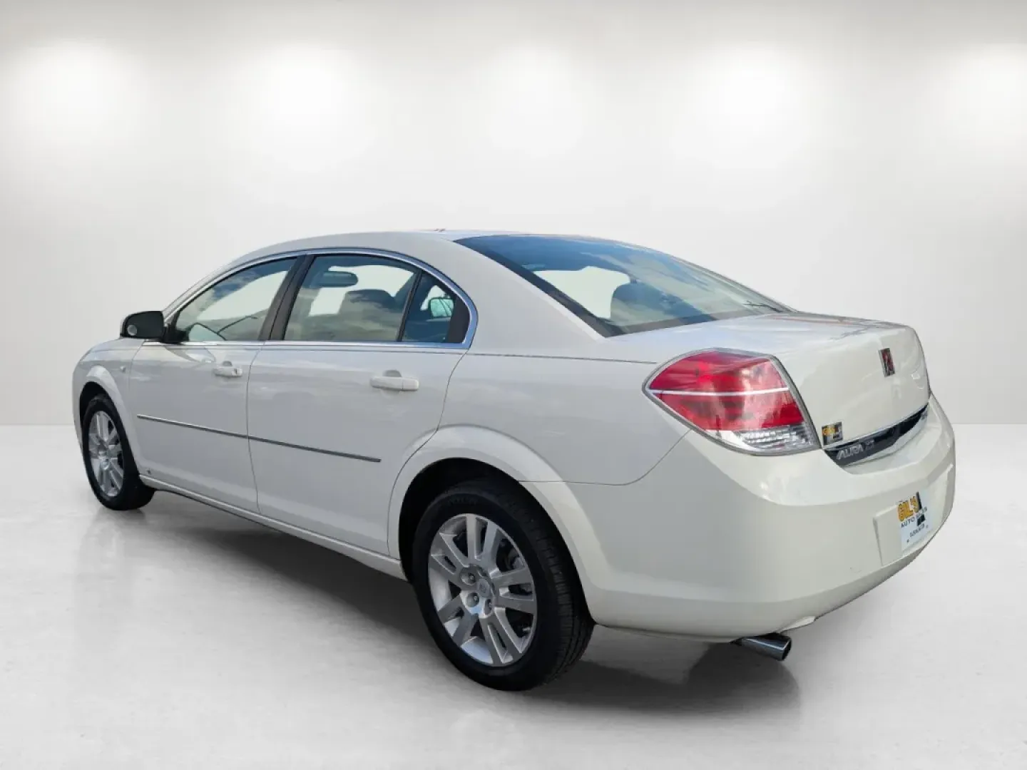 2008 /Gray Saturn Aura XE (1G8ZS57N78F) with an Other engine, located at 3959 U.S. 80 W, Phenix City, AL, 36870, (334) 297-4885, 32.469296, -85.135185 - ### Discover the Perfect Blend of Comfort and Affordability with the 2008 Saturn Aura XE<br /> <br /> Are you searching for a reliable sedan that caters to your daily commute while also offering the comfort and convenience that growing families crave? Look no further than the stunning 2008 Saturn Au - Photo#6