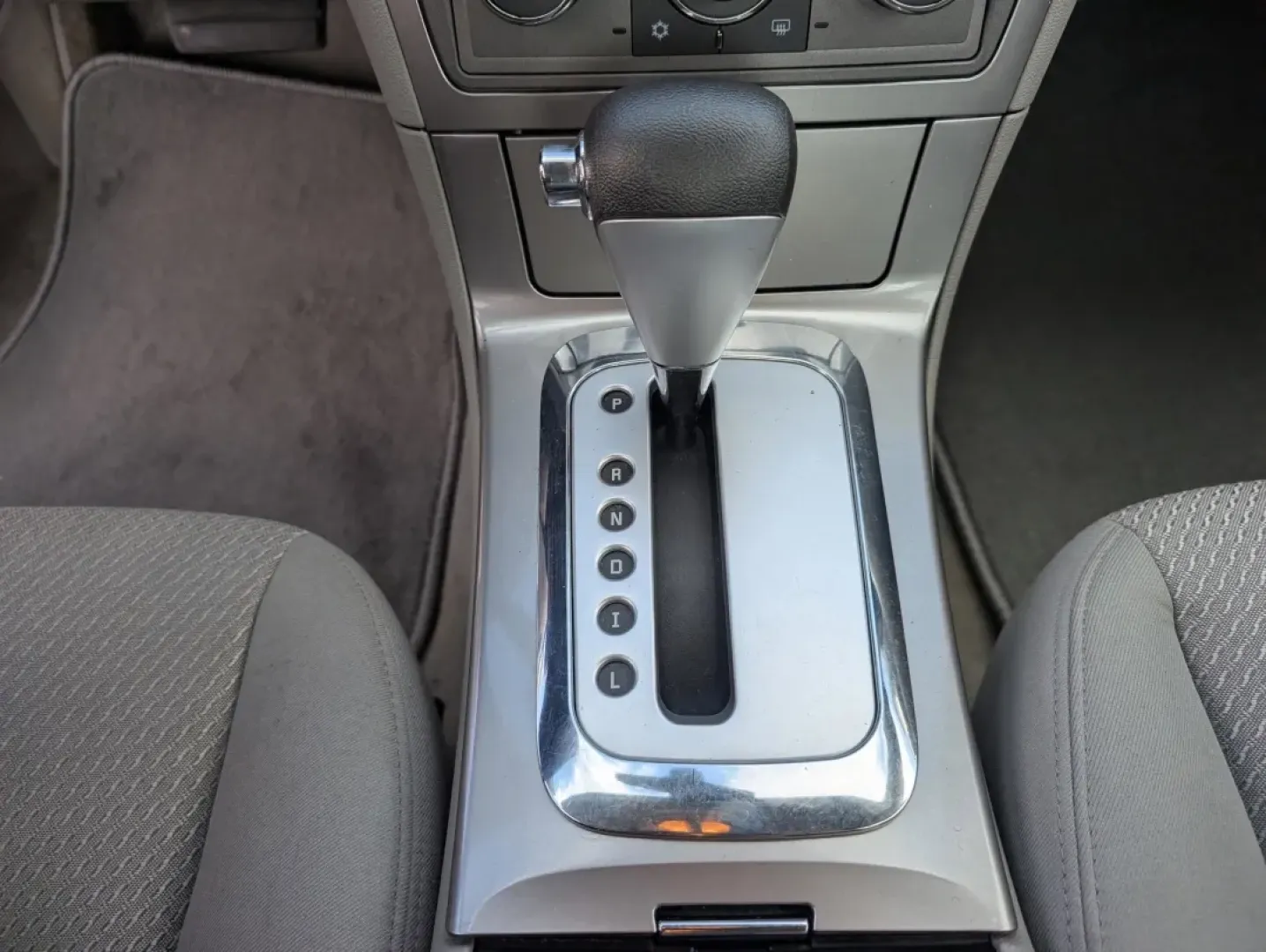 2008 /Gray Saturn Aura XE (1G8ZS57N78F) with an Other engine, located at 3959 U.S. 80 W, Phenix City, AL, 36870, (334) 297-4885, 32.469296, -85.135185 - ### Discover the Perfect Blend of Comfort and Affordability with the 2008 Saturn Aura XE<br /> <br /> Are you searching for a reliable sedan that caters to your daily commute while also offering the comfort and convenience that growing families crave? Look no further than the stunning 2008 Saturn Au - Photo#13