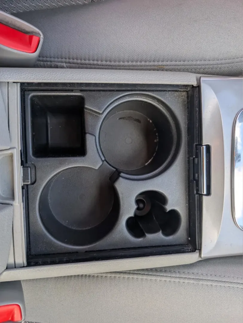 2008 /Gray Saturn Aura XE (1G8ZS57N78F) with an Other engine, located at 3959 U.S. 80 W, Phenix City, AL, 36870, (334) 297-4885, 32.469296, -85.135185 - ### Discover the Perfect Blend of Comfort and Affordability with the 2008 Saturn Aura XE<br /> <br /> Are you searching for a reliable sedan that caters to your daily commute while also offering the comfort and convenience that growing families crave? Look no further than the stunning 2008 Saturn Au - Photo#12