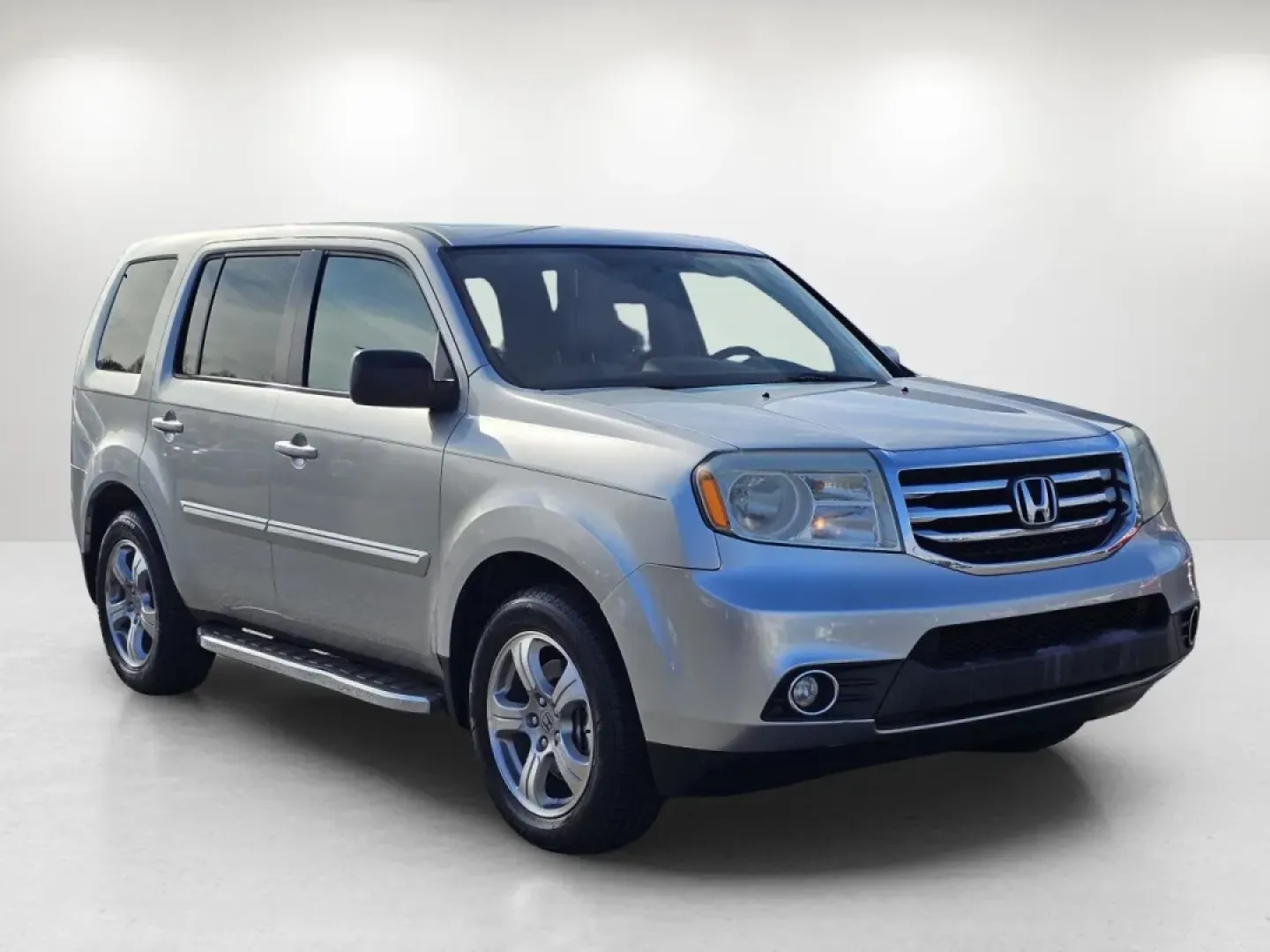 2013 Honda Pilot EX-L (5FNYF3H52DB) with an Other engine, located at 804 22nd Ave, Phenix City, AL, 36870, (334) 297-1860, 32.484749, -85.024475 - **Elevate Your Family Adventures in the 2013 Honda Pilot EX-L! Perfect for Growing Families!**<br /> <br /> Are you ready to embark on unforgettable family adventures? Look no further than this stunning 2013 Honda Pilot EX-L, an SUV designed with your family's needs in mind. With spacious seating fo - Photo#2