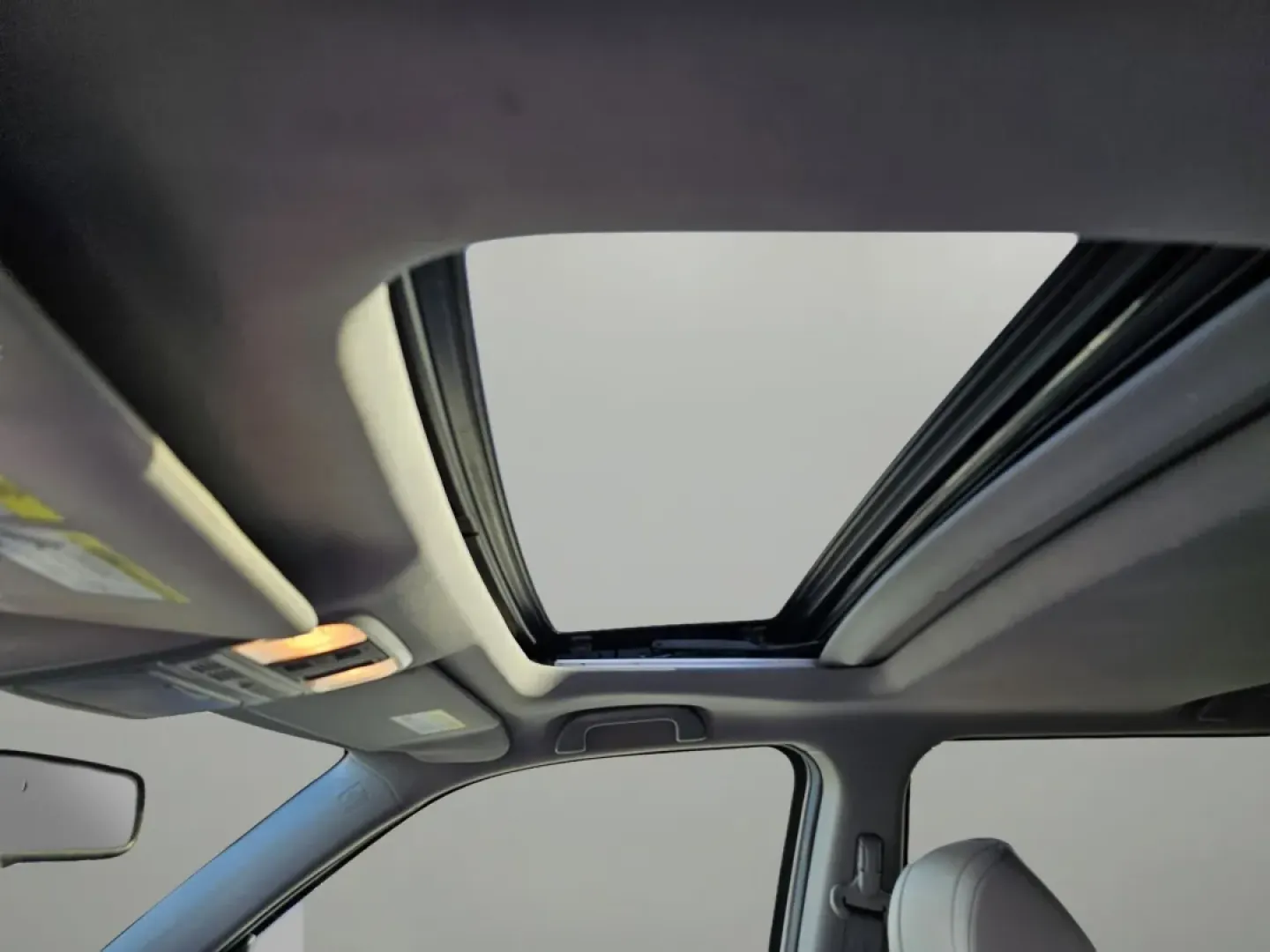 2013 Honda Pilot EX-L (5FNYF3H52DB) with an Other engine, located at 804 22nd Ave, Phenix City, AL, 36870, (334) 297-1860, 32.484749, -85.024475 - **Elevate Your Family Adventures in the 2013 Honda Pilot EX-L! Perfect for Growing Families!**<br /> <br /> Are you ready to embark on unforgettable family adventures? Look no further than this stunning 2013 Honda Pilot EX-L, an SUV designed with your family's needs in mind. With spacious seating fo - Photo#9