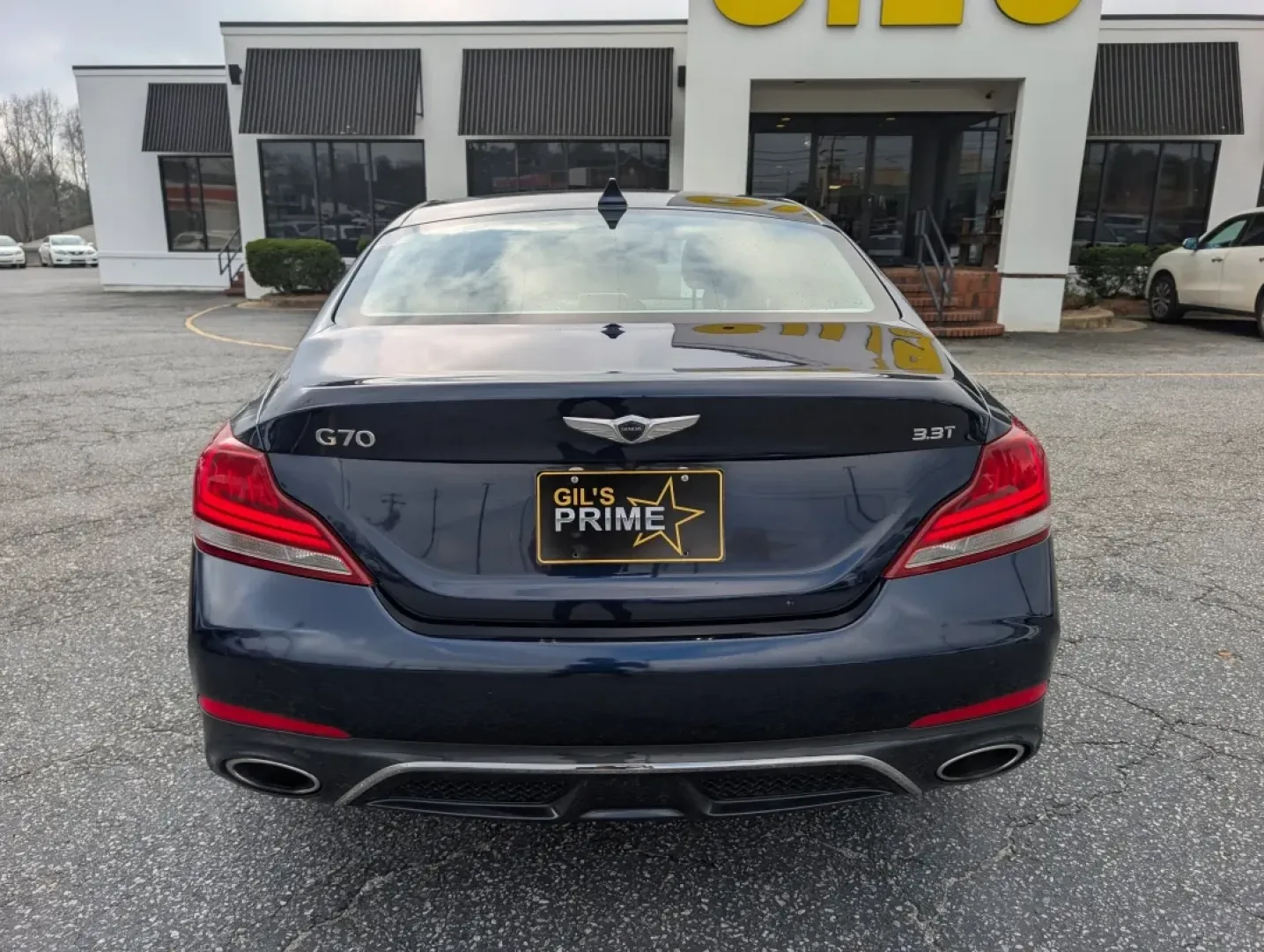 2019 Genesis G70 (KMTG34LE2KU) with an Other engine, located at 3959 U.S. 80 W, Phenix City, AL, 36870, (334) 297-4885, 32.469296, -85.135185 - **Discover the Ultimate Driving Experience with the 2019 Genesis G70 at Gils Auto - Phenix City - Prime!**<br /> <br /> Are you ready to elevate your daily commute or weekend adventures? The 2019 Genesis G70 is the perfect companion for professionals, families, and anyone seeking a blend of luxury a - Photo#5