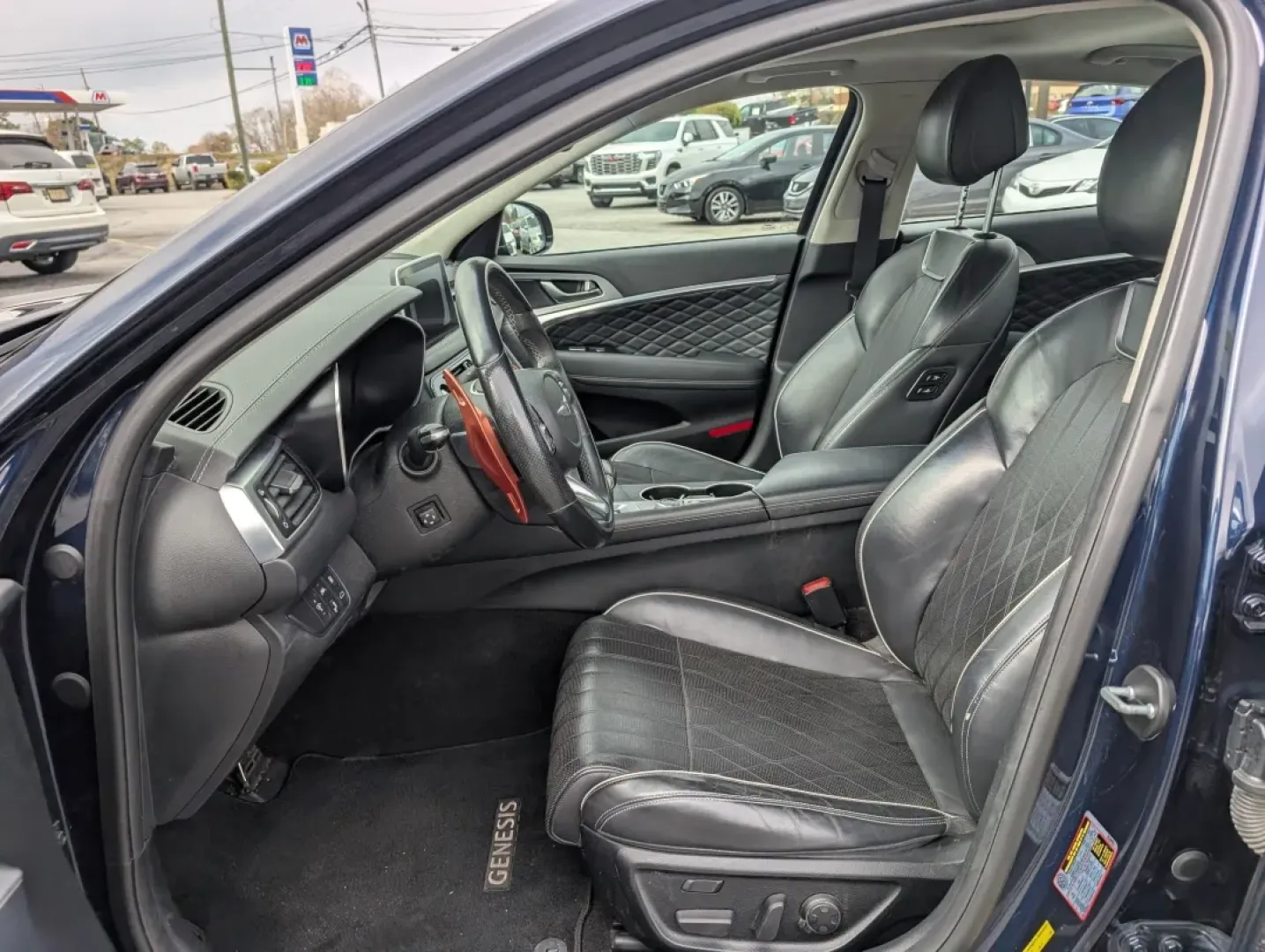 2019 Genesis G70 (KMTG34LE2KU) with an Other engine, located at 3959 U.S. 80 W, Phenix City, AL, 36870, (334) 297-4885, 32.469296, -85.135185 - **Discover the Ultimate Driving Experience with the 2019 Genesis G70 at Gils Auto - Phenix City - Prime!**<br /> <br /> Are you ready to elevate your daily commute or weekend adventures? The 2019 Genesis G70 is the perfect companion for professionals, families, and anyone seeking a blend of luxury a - Photo#9