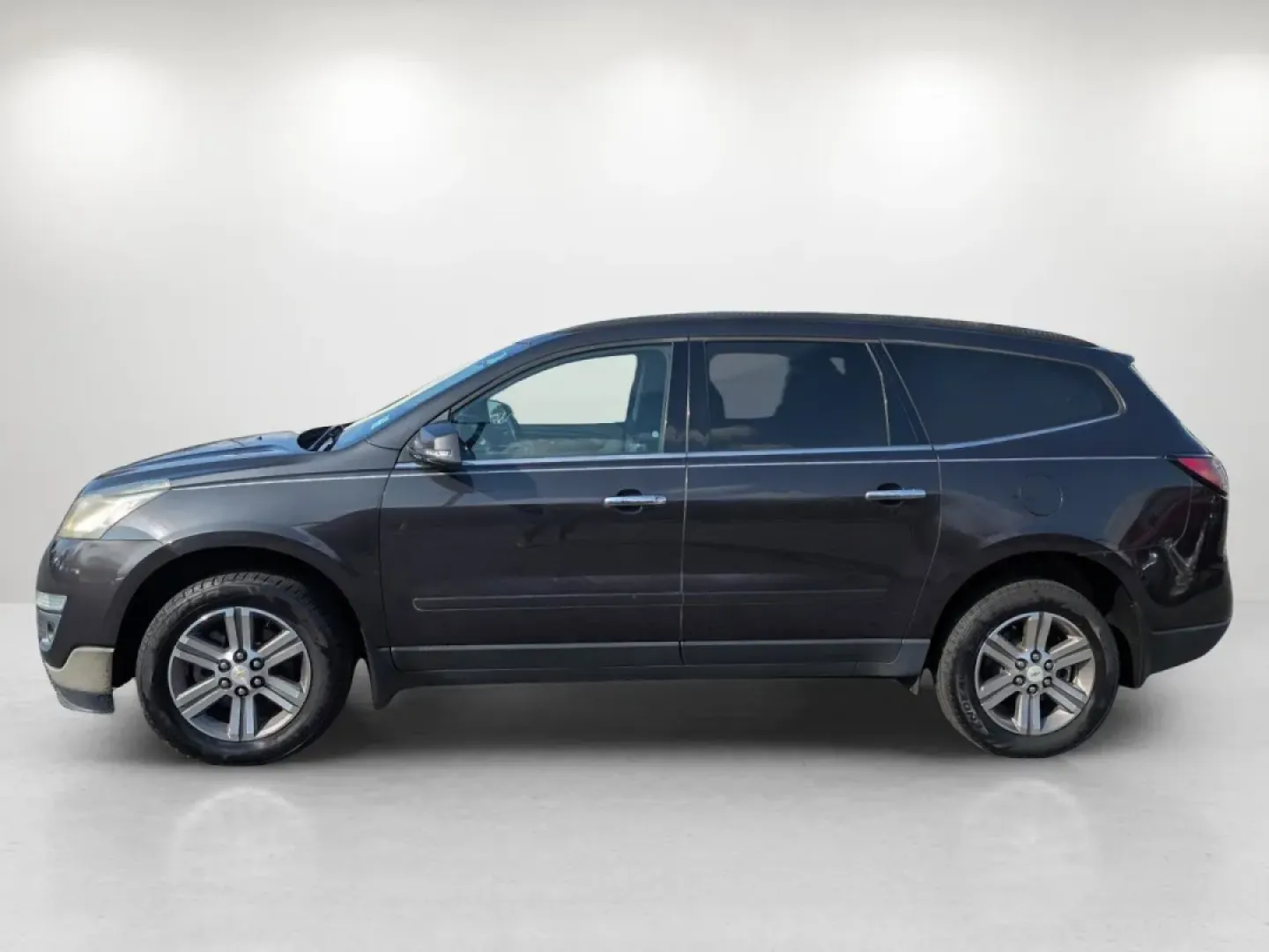 2017 /Ebony Chevrolet Traverse LT (1GNKVGKD1HJ) with an Other engine, located at 5115 14th Ave., Columbus, GA, 31904, (706) 323-0345, 32.511494, -84.971046 - **Discover Your Next Family Adventure with the 2017 Chevrolet Traverse LT at Gils Auto!**<br /> <br /> Are you ready to elevate your family outings, weekend getaways, or daily commutes? The 2017 Chevrolet Traverse LT is your perfect companion, designed to fit the lifestyle of growing families and bu - Photo#7