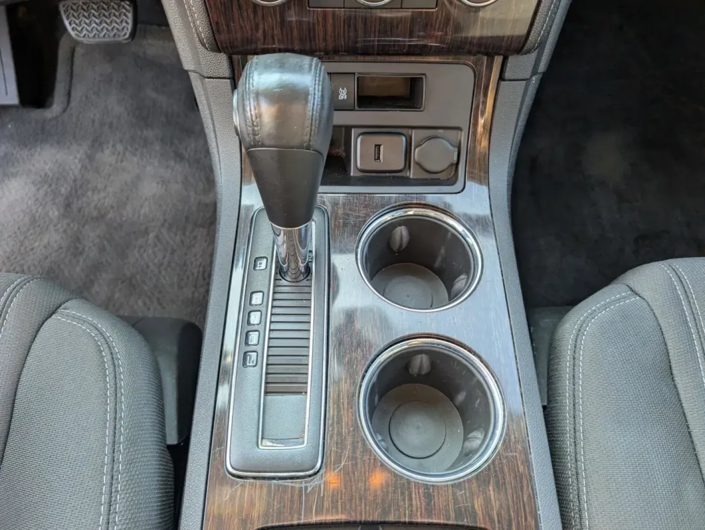 2017 /Ebony Chevrolet Traverse LT (1GNKVGKD1HJ) with an Other engine, located at 5115 14th Ave., Columbus, GA, 31904, (706) 323-0345, 32.511494, -84.971046 - **Discover Your Next Family Adventure with the 2017 Chevrolet Traverse LT at Gils Auto!**<br /> <br /> Are you ready to elevate your family outings, weekend getaways, or daily commutes? The 2017 Chevrolet Traverse LT is your perfect companion, designed to fit the lifestyle of growing families and bu - Photo#13