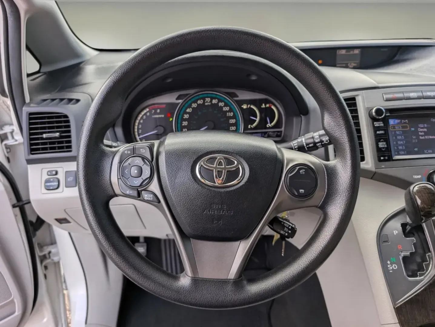 2013 Toyota Venza LE (4T3ZK3BB8DU) with an Other engine, located at 1430 Gateway Drive, Opelika, AL, 36801, (334) 239-0944, 32.637871, -85.409790 - **Explore New Horizons with the 2013 Toyota Venza Your Ultimate Companion for Adventures!**<br /> <br /> Are you ready to elevate your lifestyle with a vehicle that seamlessly blends style, comfort, and practicality? Look no further than the 2013 Toyota Venza, available now at Gils Auto in Phenix C - Photo#15