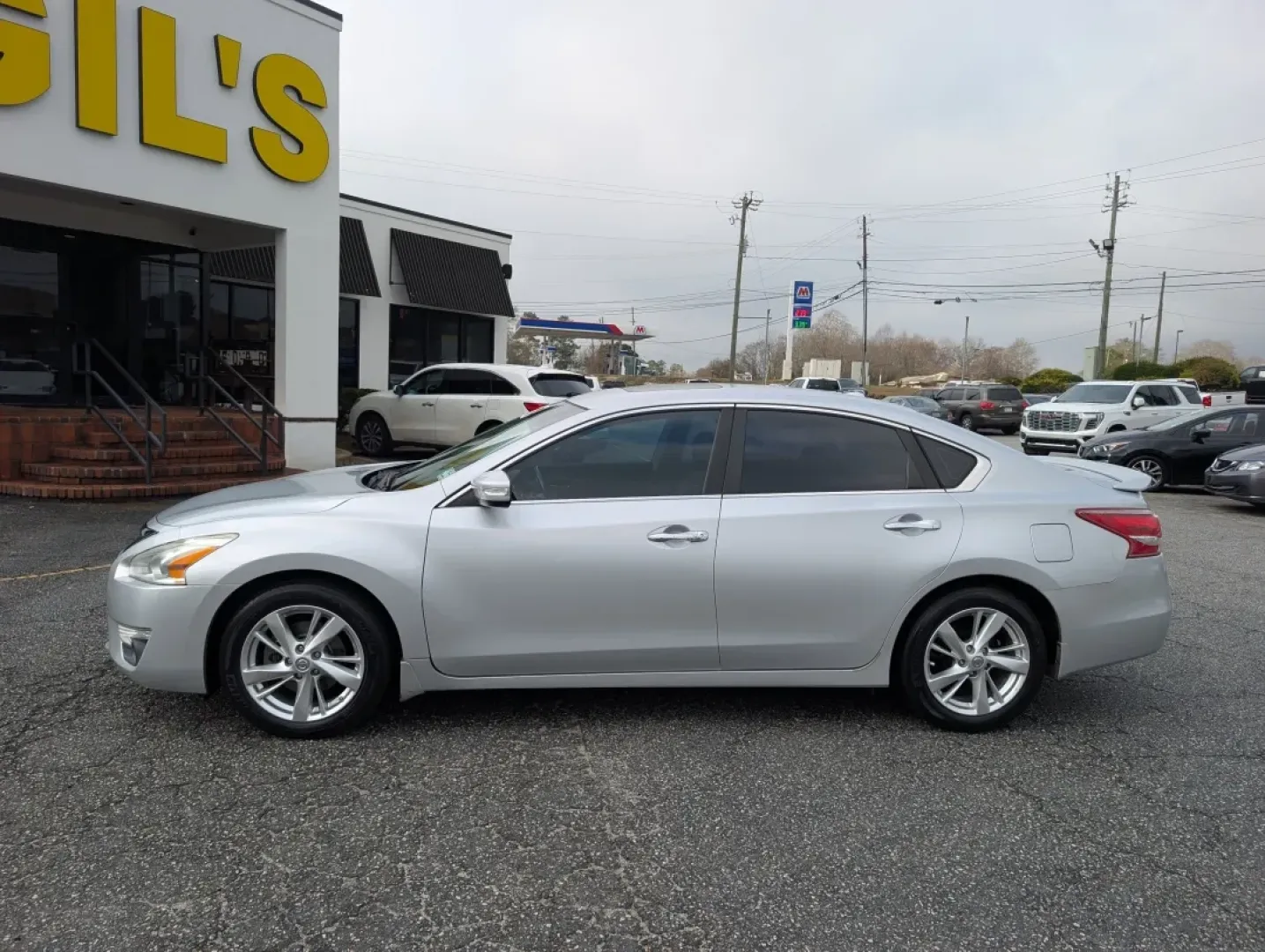 2013 /Charcoal Nissan Altima 2.5 SL (1N4AL3AP9DC) with an Other engine, located at 3959 U.S. 80 W, Phenix City, AL, 36870, (334) 297-4885, 32.469296, -85.135185 - **Drive Into Adventure with the 2013 Nissan Altima 2.5 SL at Gils Auto - Phenix City!**<br /> <br /> Are you ready for a vehicle that complements your active lifestyle? The 2013 Nissan Altima 2.5 SL is your ticket to seamless daily commutes and weekend getaways. Whether you're a busy professional na - Photo#7
