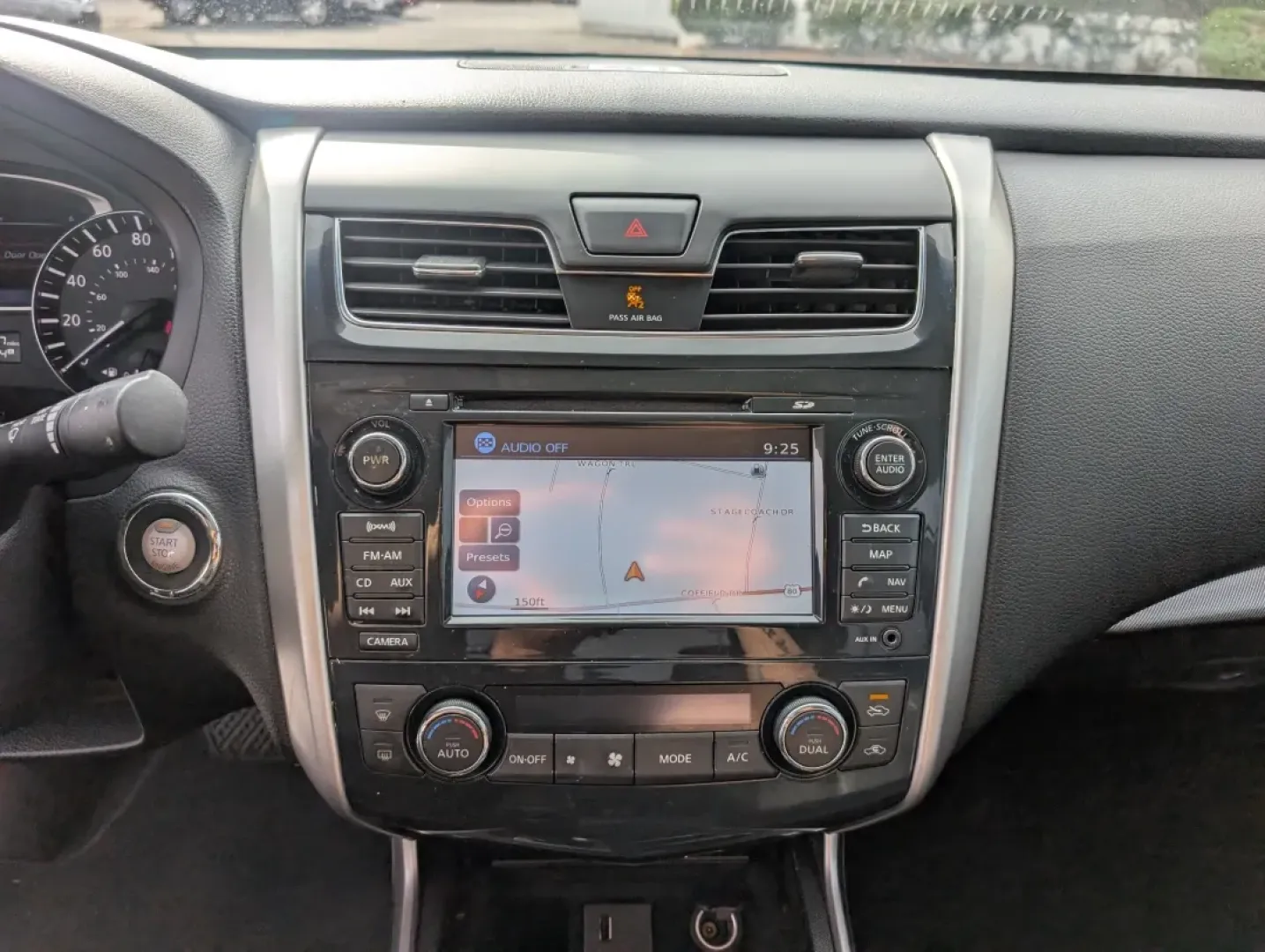 2013 /Charcoal Nissan Altima 2.5 SL (1N4AL3AP9DC) with an Other engine, located at 3959 U.S. 80 W, Phenix City, AL, 36870, (334) 297-4885, 32.469296, -85.135185 - **Drive Into Adventure with the 2013 Nissan Altima 2.5 SL at Gils Auto - Phenix City!**<br /> <br /> Are you ready for a vehicle that complements your active lifestyle? The 2013 Nissan Altima 2.5 SL is your ticket to seamless daily commutes and weekend getaways. Whether you're a busy professional na - Photo#15