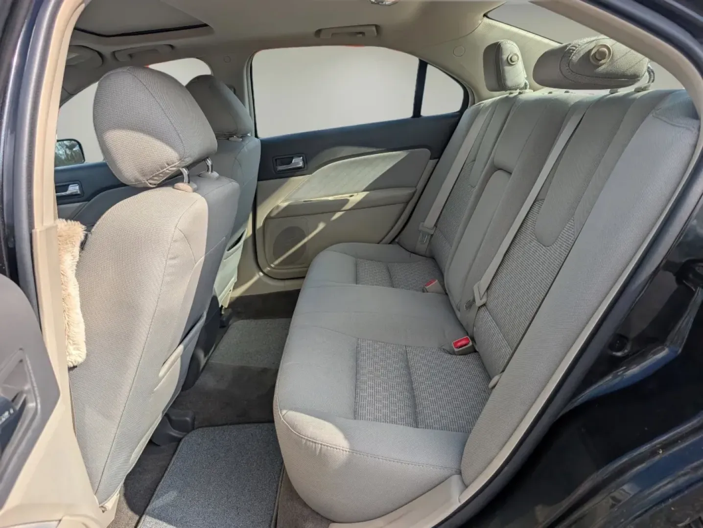 2012 Ford Fusion SE (3FAHP0HA2CR) with an Other engine, located at 5115 14th Ave., Columbus, GA, 31904, (706) 323-0345, 32.511494, -84.971046 - **Discover Adventure with the 2012 Ford Fusion SE at Gils Auto Your Local Buy Here Pay Here Dealership!**<br /> <br /> Are you ready to elevate your daily commute or weekend getaways? Look no further than the stunning 2012 Ford Fusion SE, available now at Gils Auto in Phenix City, AL. Whether you'r - Photo#10