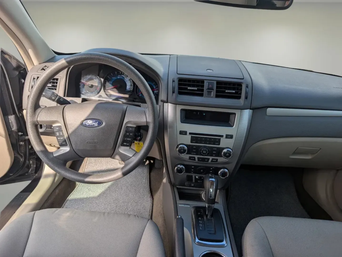 2012 Ford Fusion SE (3FAHP0HA2CR) with an Other engine, located at 5115 14th Ave., Columbus, GA, 31904, (706) 323-0345, 32.511494, -84.971046 - **Discover Adventure with the 2012 Ford Fusion SE at Gils Auto Your Local Buy Here Pay Here Dealership!**<br /> <br /> Are you ready to elevate your daily commute or weekend getaways? Look no further than the stunning 2012 Ford Fusion SE, available now at Gils Auto in Phenix City, AL. Whether you'r - Photo#11