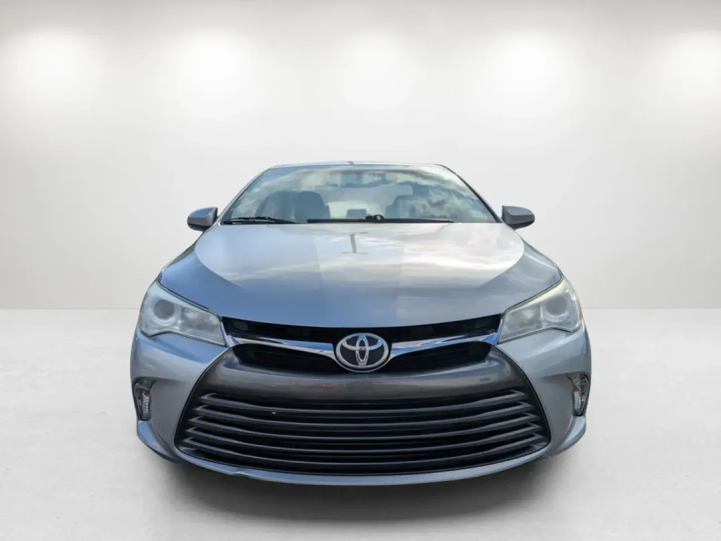 2017 Toyota Camry LE (4T1BF1FK4HU) with an Other engine, located at 804 22nd Ave, Phenix City, AL, 36870, (334) 297-1860, 32.484749, -85.024475 - **Experience the Freedom of the Open Road with the 2017 Toyota Camry at Gils Auto!**<br /> <br /> Are you ready to upgrade your driving experience? Perfect for long commutes or weekend adventures, the 2017 Toyota Camry combines reliability, comfort, and fuel efficiency to meet the needs of today's b - Photo#1