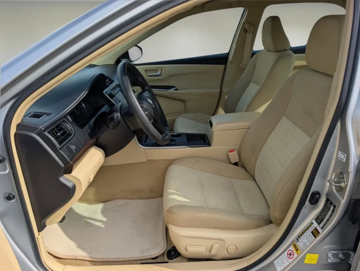 2017 Toyota Camry LE (4T1BF1FK4HU) with an Other engine, located at 804 22nd Ave, Phenix City, AL, 36870, (334) 297-1860, 32.484749, -85.024475 - **Experience the Freedom of the Open Road with the 2017 Toyota Camry at Gils Auto!**<br /> <br /> Are you ready to upgrade your driving experience? Perfect for long commutes or weekend adventures, the 2017 Toyota Camry combines reliability, comfort, and fuel efficiency to meet the needs of today's b - Photo#9