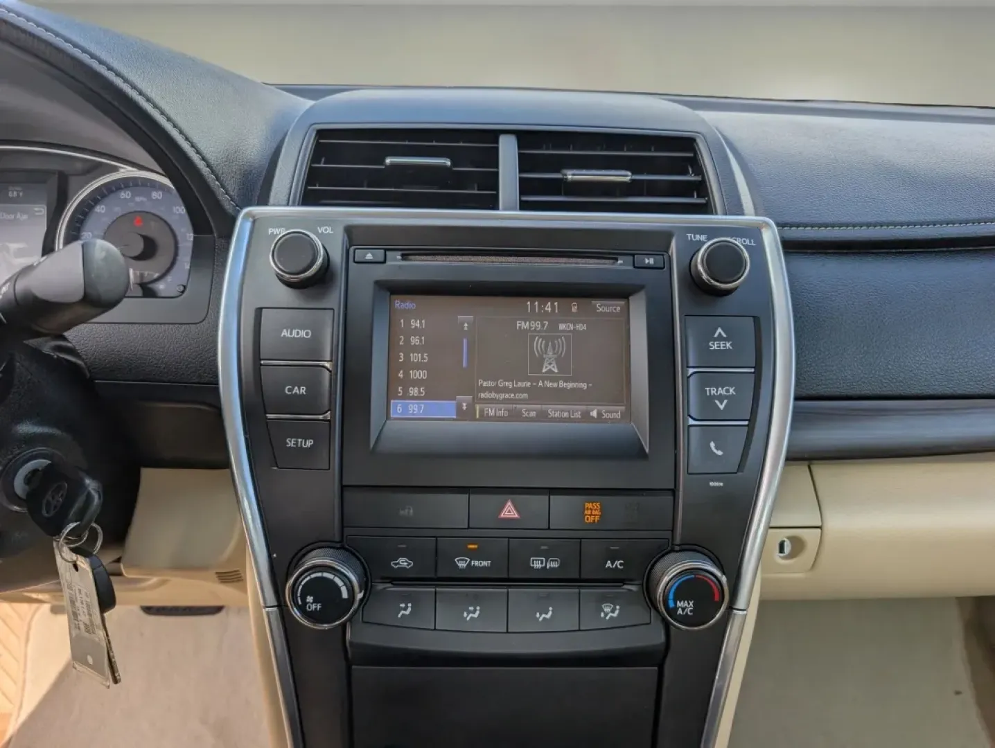 2017 Toyota Camry LE (4T1BF1FK4HU) with an Other engine, located at 804 22nd Ave, Phenix City, AL, 36870, (334) 297-1860, 32.484749, -85.024475 - **Experience the Freedom of the Open Road with the 2017 Toyota Camry at Gils Auto!**<br /> <br /> Are you ready to upgrade your driving experience? Perfect for long commutes or weekend adventures, the 2017 Toyota Camry combines reliability, comfort, and fuel efficiency to meet the needs of today's b - Photo#13