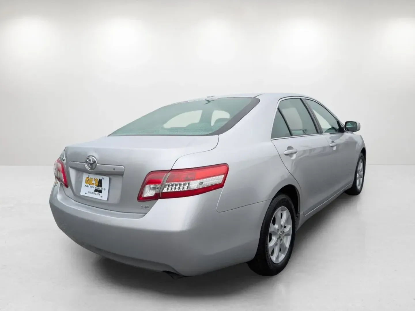 2010 Toyota Camry LE (4T1BF3EK8AU) with an Other engine, located at 7000 Northlake Connector, Columbus, GA, 31904, (706) 987-8085, 32.524975, -84.978134 - Are you searching for a dependable vehicle that perfectly balances comfort, style, and affordability? Look no further than this 2010 Toyota Camry, available now at Gils Auto in Phenix City, AL. This sedan is not just a car; it's your ticket to a stress-free commute, weekend getaways, or simply navig - Photo#4