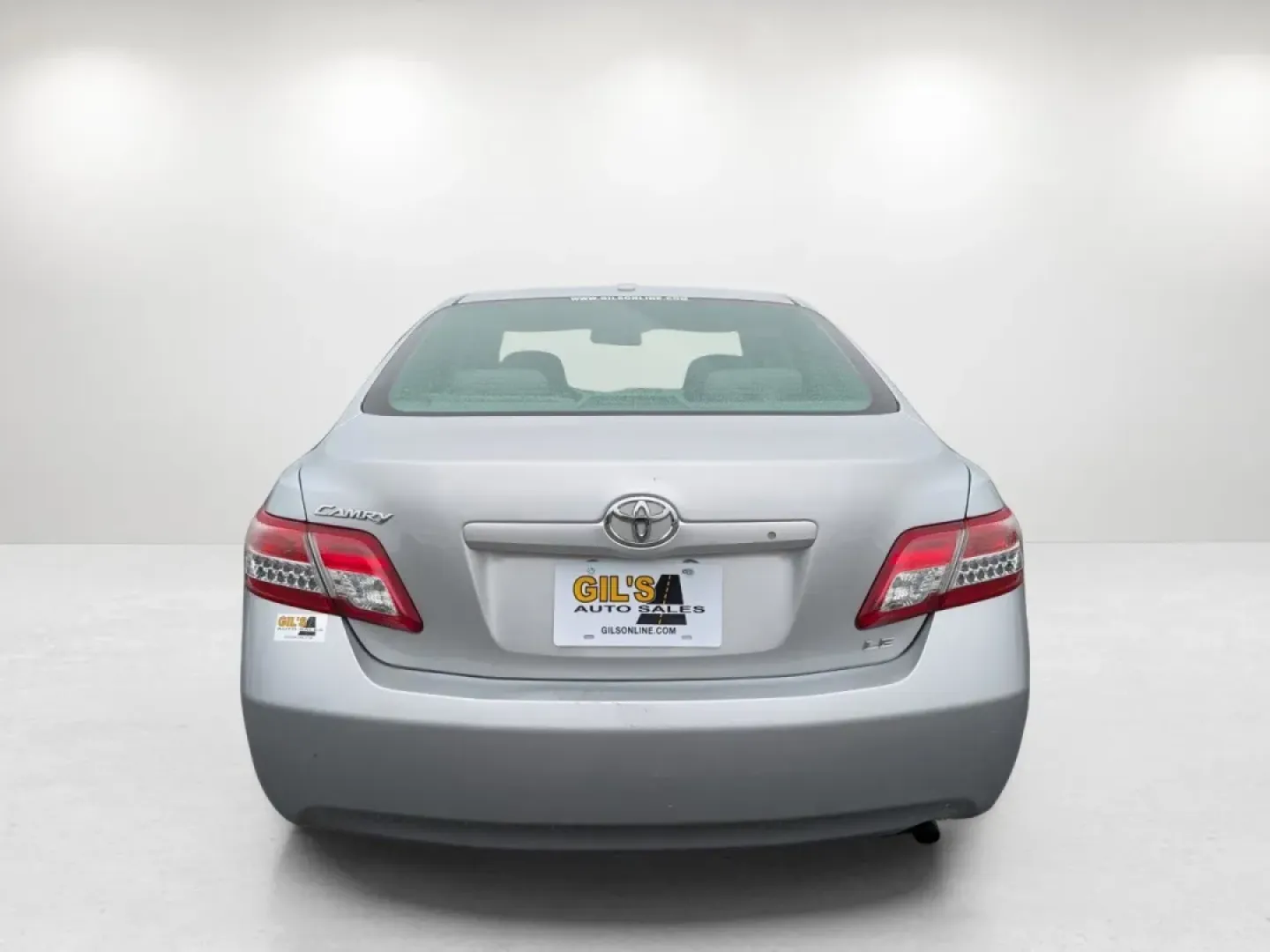 2010 Toyota Camry LE (4T1BF3EK8AU) with an Other engine, located at 7000 Northlake Connector, Columbus, GA, 31904, (706) 987-8085, 32.524975, -84.978134 - Are you searching for a dependable vehicle that perfectly balances comfort, style, and affordability? Look no further than this 2010 Toyota Camry, available now at Gils Auto in Phenix City, AL. This sedan is not just a car; it's your ticket to a stress-free commute, weekend getaways, or simply navig - Photo#5