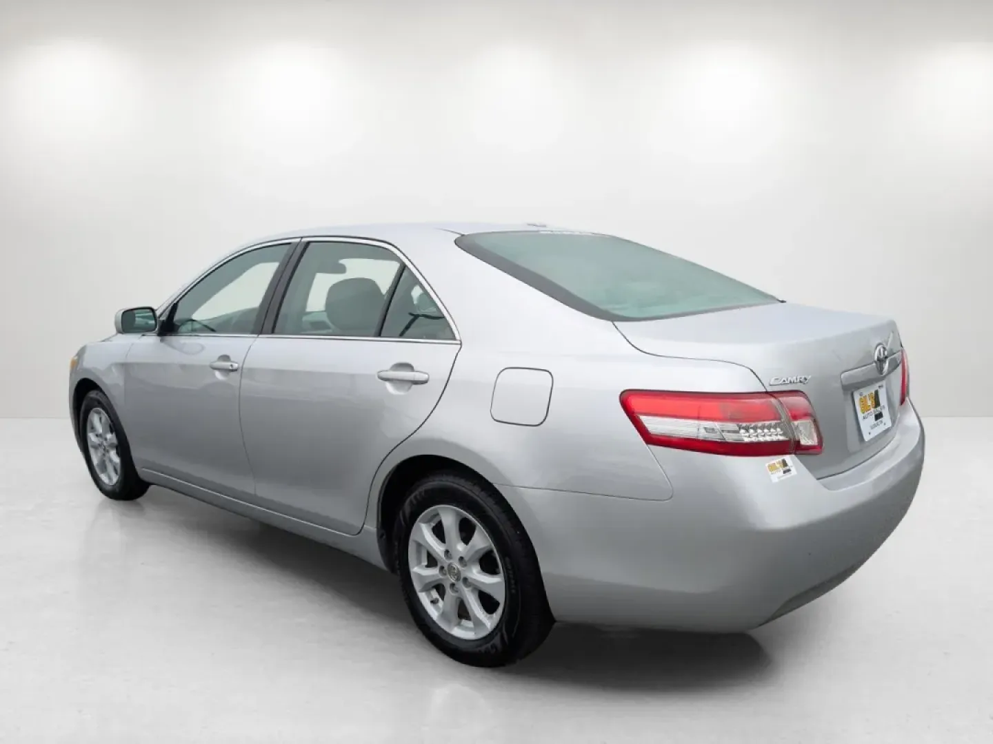 2010 Toyota Camry LE (4T1BF3EK8AU) with an Other engine, located at 7000 Northlake Connector, Columbus, GA, 31904, (706) 987-8085, 32.524975, -84.978134 - Are you searching for a dependable vehicle that perfectly balances comfort, style, and affordability? Look no further than this 2010 Toyota Camry, available now at Gils Auto in Phenix City, AL. This sedan is not just a car; it's your ticket to a stress-free commute, weekend getaways, or simply navig - Photo#6