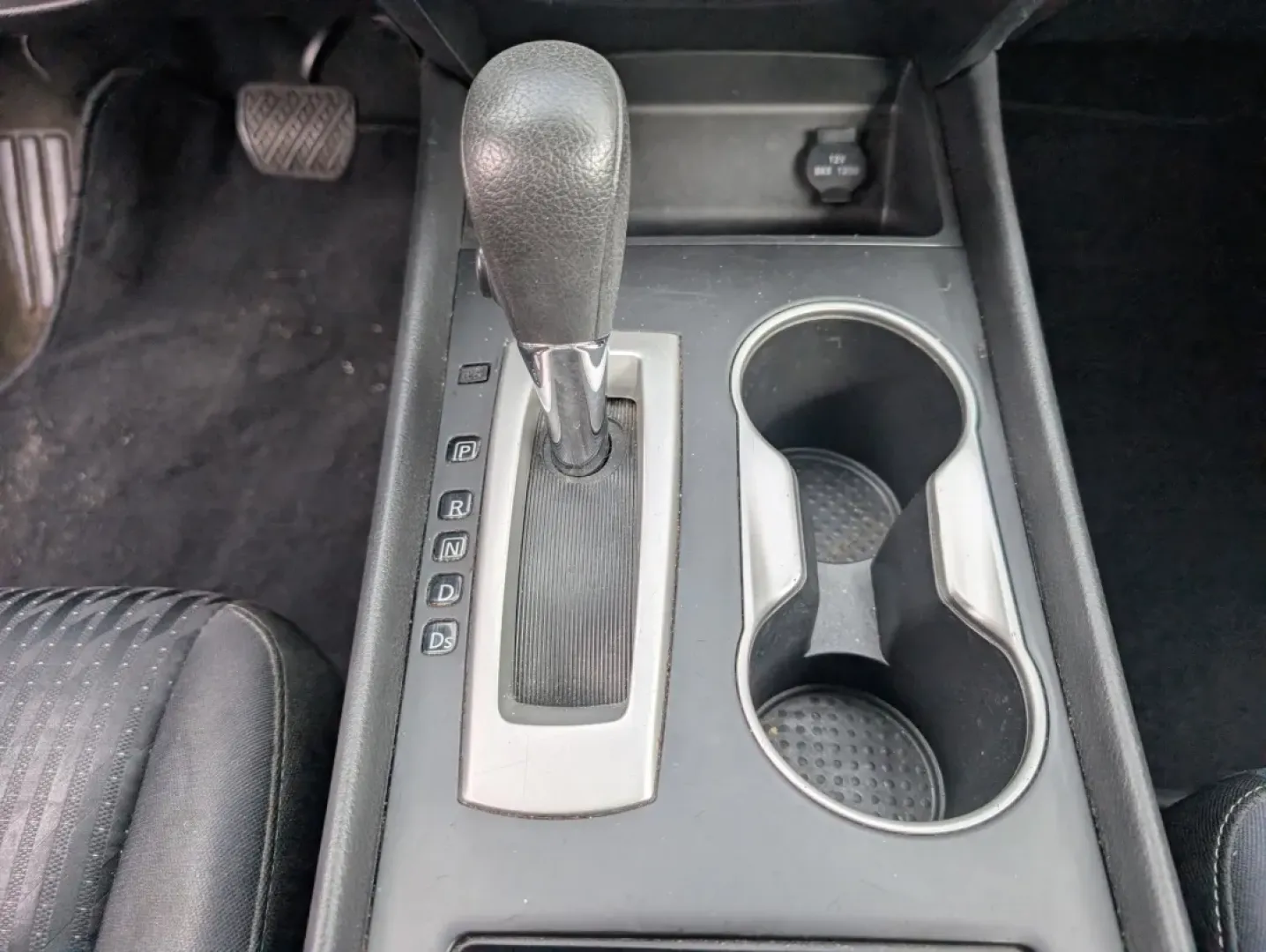 2016 Nissan Altima 2.5 (1N4AL3AP1GC) with an Other engine, located at 7000 Northlake Connector, Columbus, GA, 31904, (706) 987-8085, 32.524975, -84.978134 - **Discover Your Next Adventure with the 2016 Nissan Altima - Perfect for Everyday Life!**<br /> <br /> Are you searching for a reliable vehicle that fits seamlessly into your busy lifestyle? Look no further! The 2016 Nissan Altima 2.5, available at Gils Auto in Phenix City, AL, is the perfect sedan - Photo#12