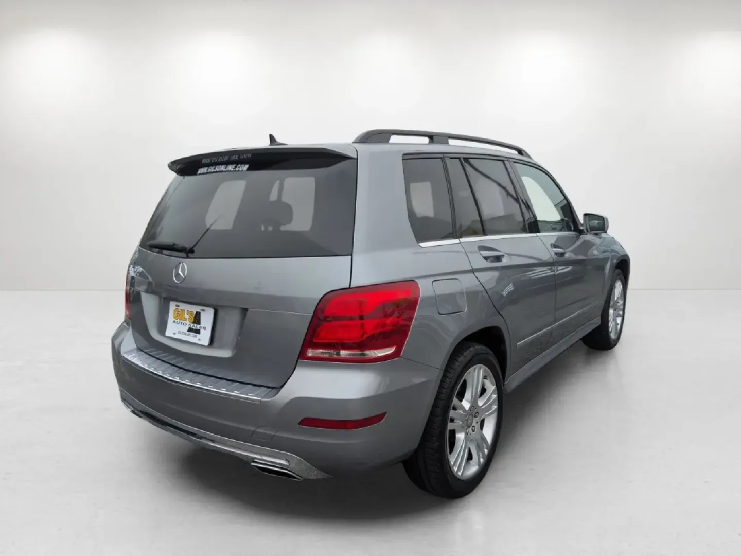 2014 Mercedes-Benz GLK-Class GLK 350 (WDCGG5HBXEG) with an Other engine, located at 5115 14th Ave., Columbus, GA, 31904, (706) 323-0345, 32.511494, -84.971046 - Discover your next adventure with this stunning 2014 Mercedes-Benz GLK-Class GLK 350, an ideal choice for those who crave both luxury and practicality. Whether you're navigating the bustling streets of Phenix City, AL, or embarking on weekend getaways, this sporty SUV combines style, comfort, and ca - Photo#4
