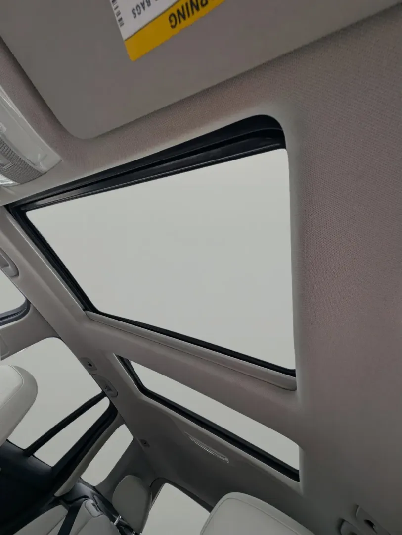 2014 Mercedes-Benz GLK-Class GLK 350 (WDCGG5HBXEG) with an Other engine, located at 5115 14th Ave., Columbus, GA, 31904, (706) 323-0345, 32.511494, -84.971046 - Discover your next adventure with this stunning 2014 Mercedes-Benz GLK-Class GLK 350, an ideal choice for those who crave both luxury and practicality. Whether you're navigating the bustling streets of Phenix City, AL, or embarking on weekend getaways, this sporty SUV combines style, comfort, and ca - Photo#15