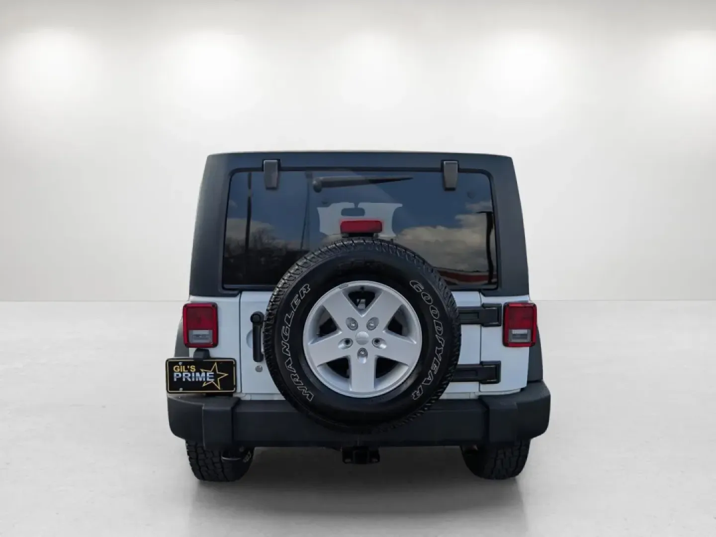 2018 /Black Jeep Wrangler Sport S (1C4BJWDG1JL) with an Other engine, located at 1430 Gateway Drive, Opelika, AL, 36801, (334) 239-0944, 32.637871, -85.409790 - **Adventure Awaits with This 2018 Jeep Wrangler Sport S in Phenix City, AL!**<br /> <br /> Are you ready to embark on thrilling adventures or conquer your daily commute with style? Look no further than this 2018 Jeep Wrangler Sport S, a versatile SUV designed for both rugged terrains and urban lands - Photo#5