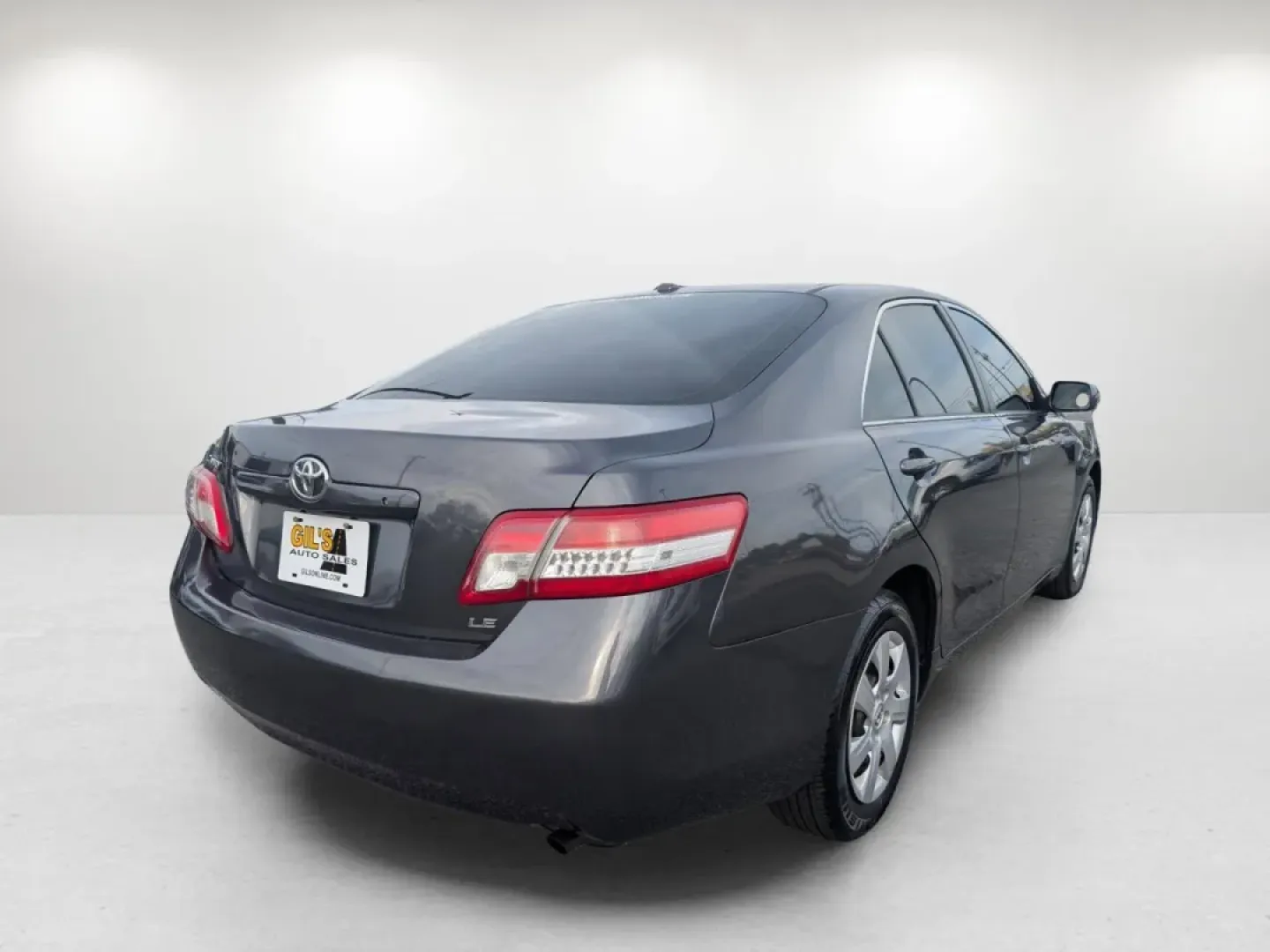 2010 Toyota Camry LE (4T1BF3EK6AU) with an Other engine, located at 3959 U.S. 80 W, Phenix City, AL, 36870, (334) 297-4885, 32.469296, -85.135185 - **Discover Your Next Adventure with the 2010 Toyota Camry LE at Gils Auto Phenix City!**<br /> <br /> Are you in search of a reliable vehicle that enhances your daily drive and complements your lifestyle? Whether you're commuting to work, taking the kids to school, or planning weekend getaways, the - Photo#4