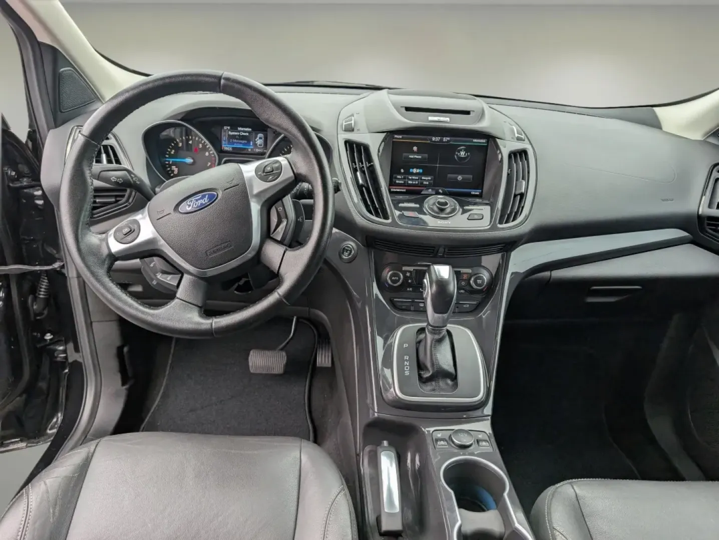 2014 Ford Escape Titanium (1FMCU0J99EU) with an Other engine, located at 3959 U.S. 80 W, Phenix City, AL, 36870, (334) 297-4885, 32.469296, -85.135185 - **Adventure Awaits with This 2014 Ford Escape Titanium - Perfect for Families and Daily Commuters!**<br /> <br /> Are you on the lookout for a versatile vehicle that fits seamlessly into your lifestyle? Look no further than this stylish 2014 Ford Escape Titanium, available now at Gils Auto, located - Photo#12