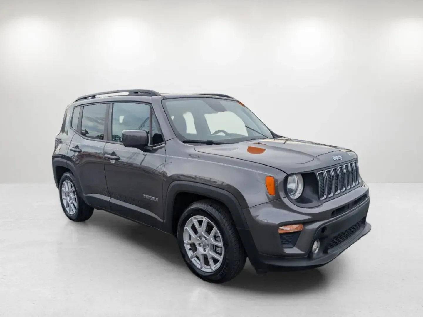 2019 /Black Jeep Renegade Latitude (ZACNJABB8KP) with an Other engine, located at 3959 U.S. 80 W, Phenix City, AL, 36870, (334) 297-4885, 32.469296, -85.135185 - Discover your next adventure with the 2019 Jeep Renegade Latitude, a versatile crossover that seamlessly combines comfort, style, and capability. Perfect for weekend getaways, daily commutes, and everything in between, this Jeep is designed for those who crave exploration without sacrificing everyda - Photo#2