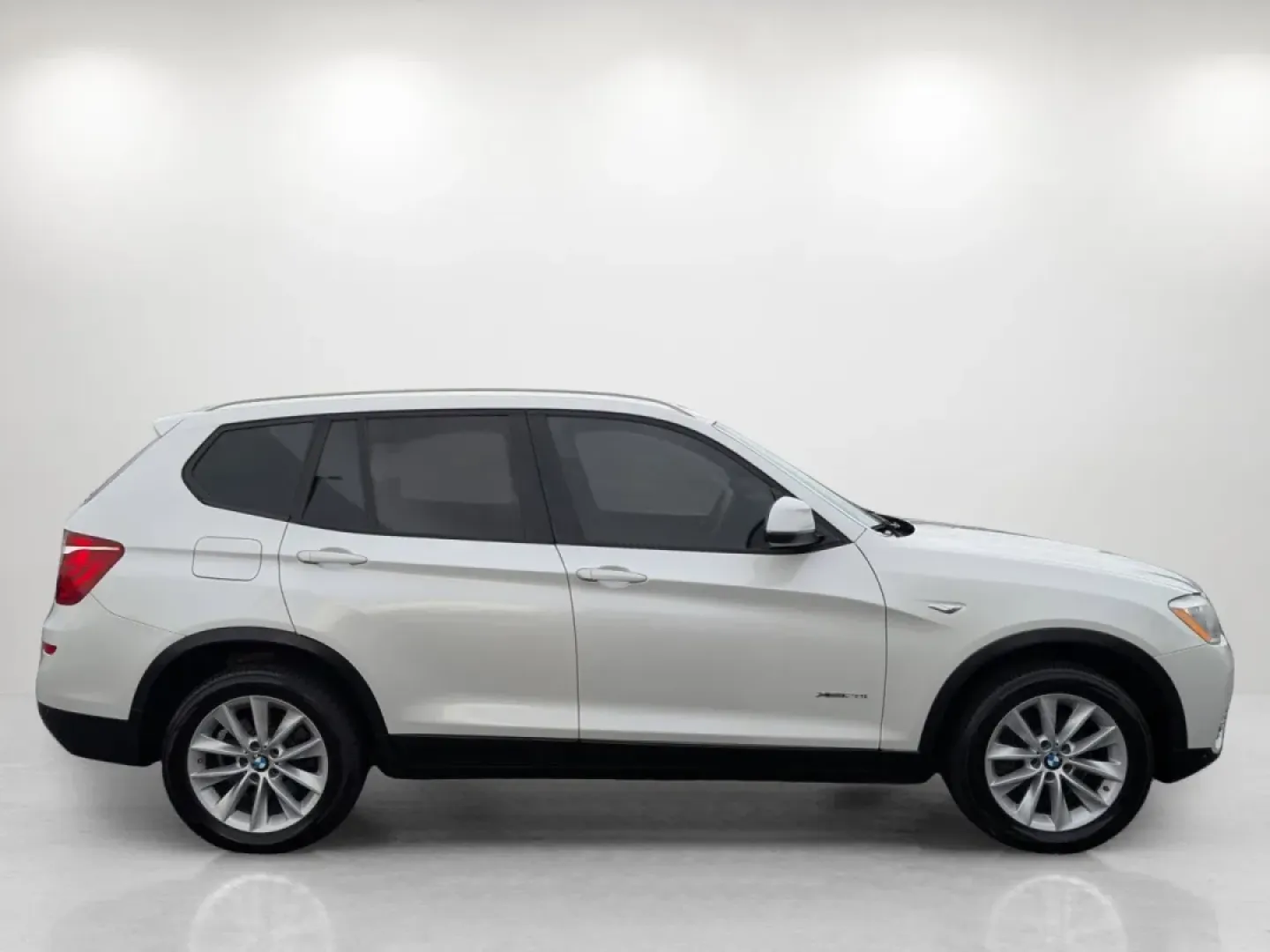 2017 BMW X3 xDrive28i (5UXWX9C58H0) with an Other engine, located at 5115 14th Ave., Columbus, GA, 31904, (706) 323-0345, 32.511494, -84.971046 - Are you ready to elevate your driving experience while embracing a lifestyle of comfort and adventure? The 2017 BMW X3 xDrive28i is more than just a vehicle; it's a gateway to unforgettable journeys, whether you're commuting to work, heading out on a weekend road trip, or navigating the busy streets - Photo#3