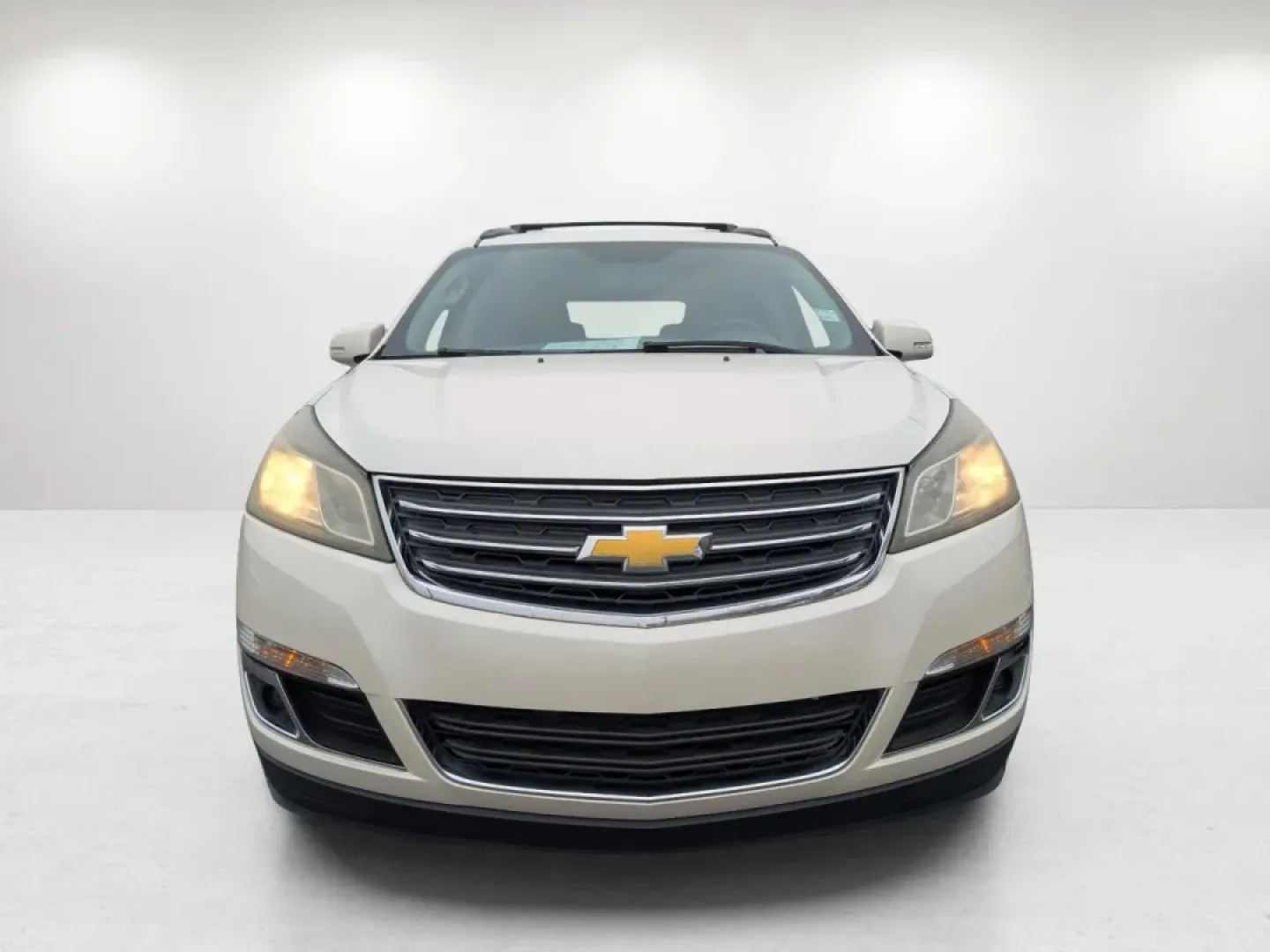 2014 /Dk Titanium/Lt Titanium Chevrolet Traverse LT (1GNKVGKD8EJ) with an Other engine, located at 5115 14th Ave., Columbus, GA, 31904, (706) 323-0345, 32.511494, -84.971046 - **Discover Adventure with the 2014 Chevrolet Traverse LT at Gils Auto - Columbus**<br /> <br /> Are you ready to elevate your family adventures or daily commutes? Look no further than this stunning 2014 Chevrolet Traverse LT, perfect for growing families and weekend explorers alike. With its spaciou - Photo#1
