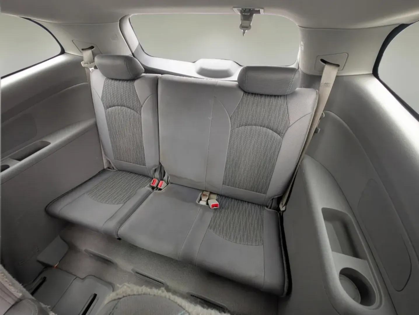 2014 /Dk Titanium/Lt Titanium Chevrolet Traverse LT (1GNKVGKD8EJ) with an Other engine, located at 5115 14th Ave., Columbus, GA, 31904, (706) 323-0345, 32.511494, -84.971046 - **Discover Adventure with the 2014 Chevrolet Traverse LT at Gils Auto - Columbus**<br /> <br /> Are you ready to elevate your family adventures or daily commutes? Look no further than this stunning 2014 Chevrolet Traverse LT, perfect for growing families and weekend explorers alike. With its spaciou - Photo#11