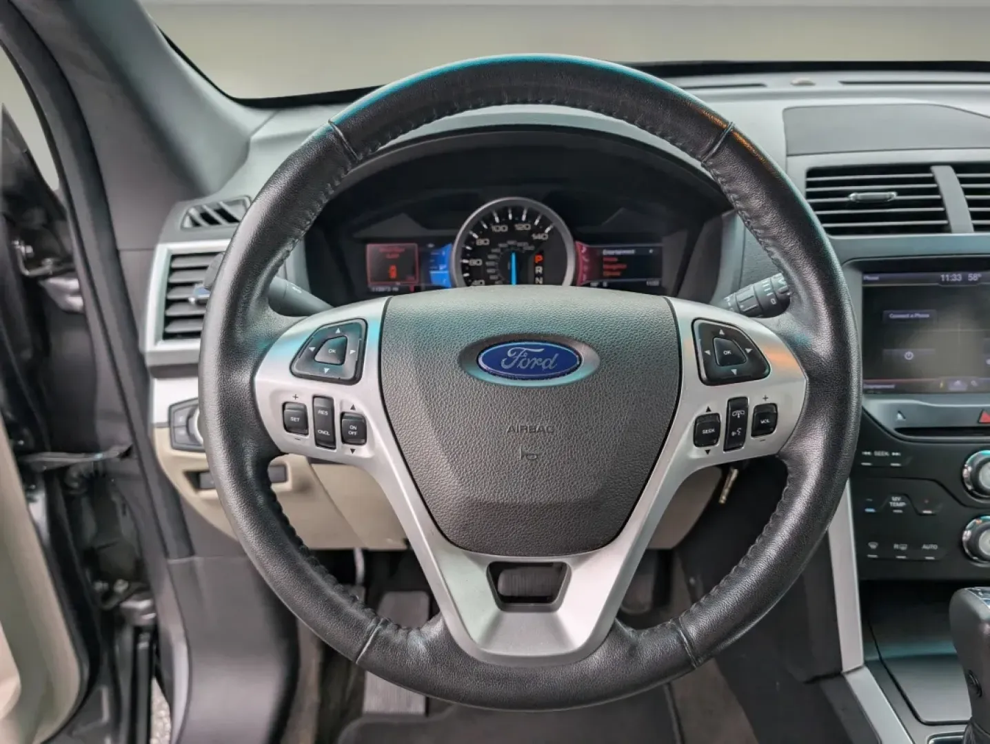 2013 Ford Explorer XLT (1FM5K7D90DG) with an Other engine, located at 804 22nd Ave, Phenix City, AL, 36870, (334) 297-1860, 32.484749, -85.024475 - **Adventure Awaits with the 2013 Ford Explorer XLT at Gils Auto!**<br /> <br /> Are you ready to elevate your weekend getaways or daily commutes? The 2013 Ford Explorer XLT is the perfect blend of style, comfort, and versatility, making it the ideal choice for families, adventurers, or anyone in nee - Photo#16