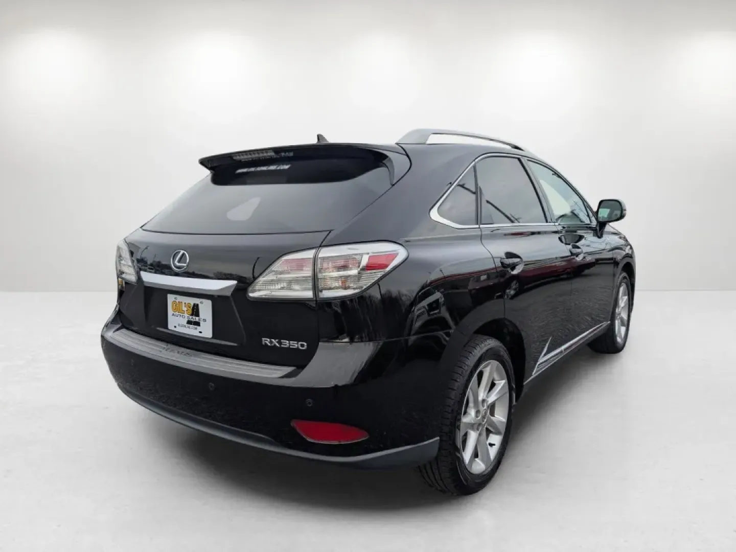 2011 Lexus RX 350 (2T2BK1BA1BC) with an Other engine, located at 804 22nd Ave, Phenix City, AL, 36870, (334) 297-1860, 32.484749, -85.024475 - Are you in search of a versatile SUV that can effortlessly adapt to your lifestyle? Look no further than this sleek 2011 Lexus RX 350 at Gils Auto in Opelika, AL. Whether you're a growing family navigating weekend adventures, a commuter seeking comfort for long drives, or a budget-conscious buyer lo - Photo#4