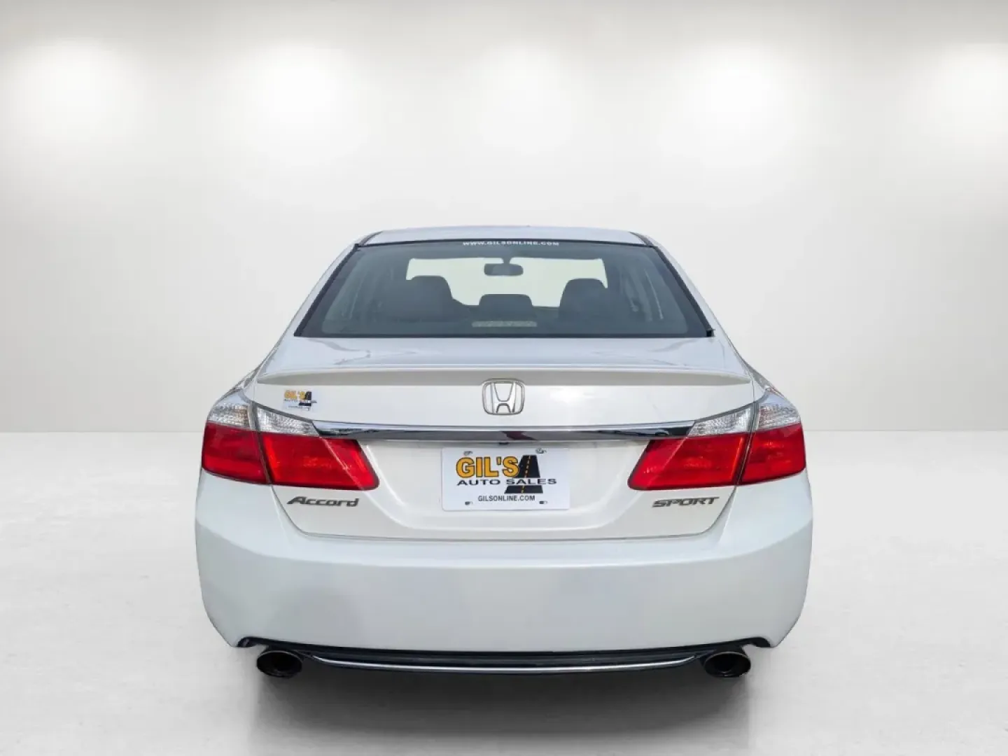 2014 Honda Accord Sedan Sport (1HGCR2F53EA) with an Other engine, located at 7000 Northlake Connector, Columbus, GA, 31904, (706) 987-8085, 32.524975, -84.978134 - **Experience the Perfect Blend of Comfort and Reliability with the 2014 Honda Accord Sedan at Gils Auto - Columbus #2!**<br /> <br /> Are you searching for a dependable vehicle that effortlessly fits into your busy lifestyle? Look no further than this stunning 2014 Honda Accord Sedan, ideal for dail - Photo#5