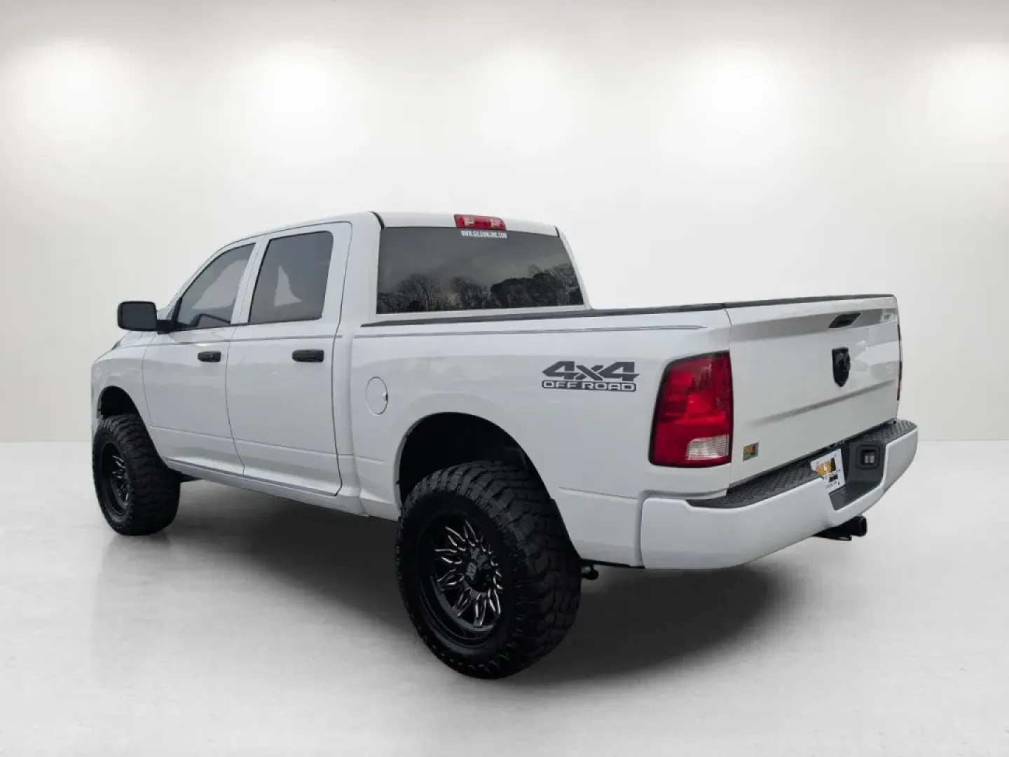 2016 /Diesel Gray/Black Ram 1500 Tradesman (1C6RR7KG7GS) with an Other engine, located at 804 22nd Ave, Phenix City, AL, 36870, (334) 297-1860, 32.484749, -85.024475 - **Get Ready for Your Next Adventure with this 2016 Ram 1500 Tradesman Crew Cab!** Whether you're gearing up for weekend excursions, tackling your daily commute, or transporting the family for road trips, this Ram 1500 is the perfect blend of toughness and comfort. Available now at Gils Auto, your tr - Photo#6