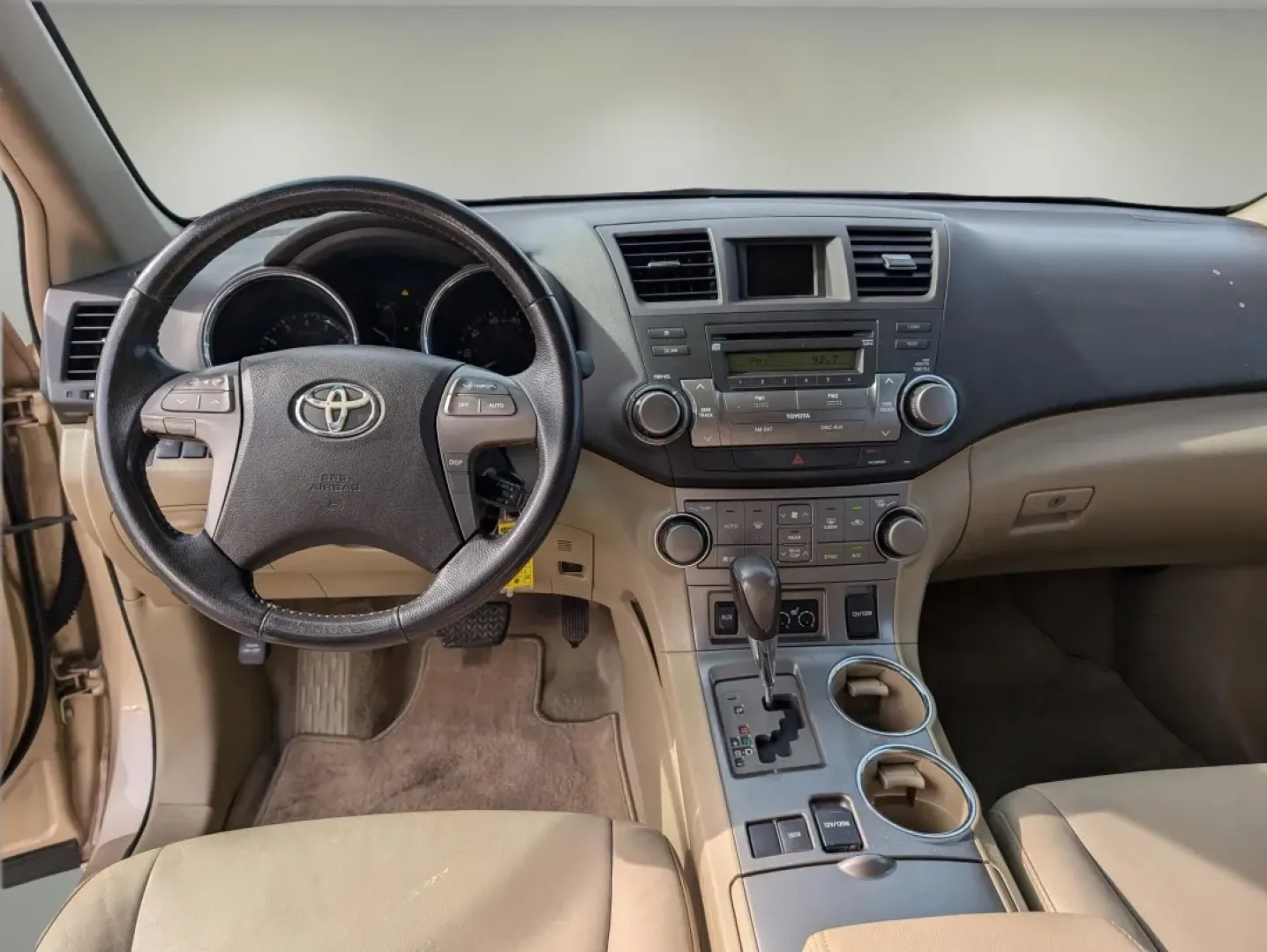 2010 Toyota Highlander SE (5TDKK3EH9AS) with an Other engine, located at 3959 U.S. 80 W, Phenix City, AL, 36870, (334) 297-4885, 32.469296, -85.135185 - **Unleash Your Adventurous Spirit with the 2010 Toyota Highlander SE!**<br /> <br /> Are you ready to embrace a lifestyle of adventure and comfort? The 2010 Toyota Highlander SE is your perfect companion for family outings, weekend getaways, or daily commutes-offering versatility that fits seamlessl - Photo#12