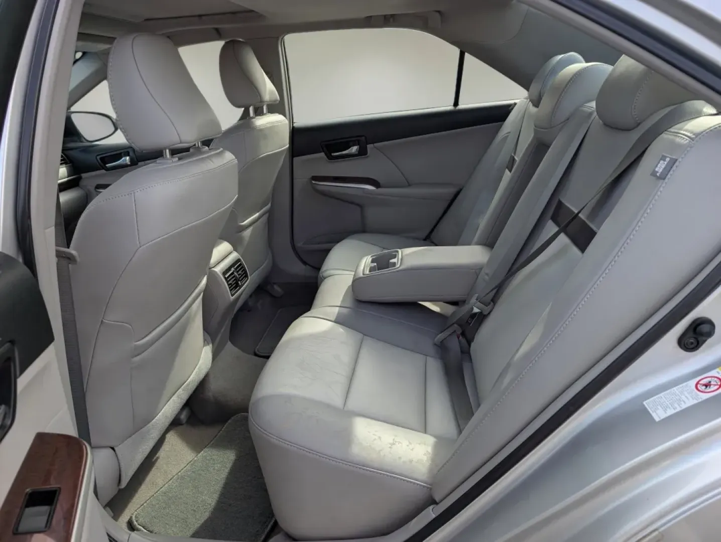 2012 Toyota Camry XLE (4T1BK1FK6CU) with an Other engine, located at 3959 U.S. 80 W, Phenix City, AL, 36870, (334) 297-4885, 32.469296, -85.135185 - Discover the perfect blend of comfort, reliability, and modern features with the 2012 Toyota Camry, available now at Gils Auto in Phenix City, AL. This sedan is not just a vehicle; it's a gateway to enhancing your lifestyle-whether you're commuting to work, taking the family on weekend adventures, o - Photo#10