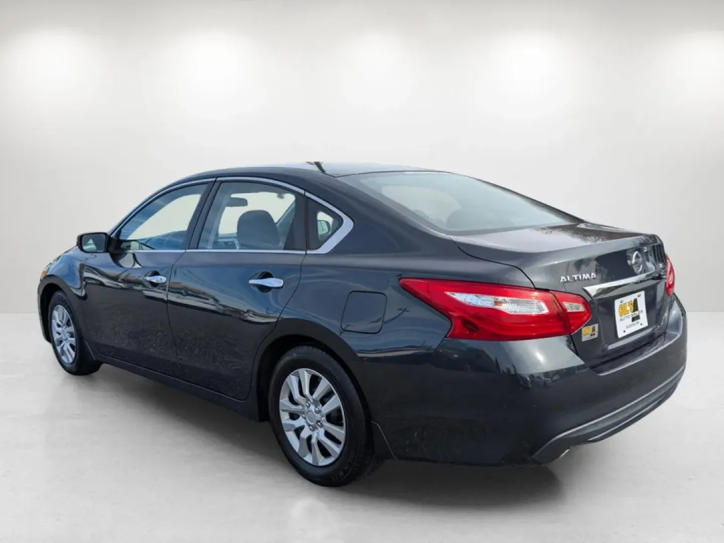 2017 /Charcoal Nissan Altima 2.5 S (1N4AL3AP4HN) with an Other engine, located at 5115 14th Ave., Columbus, GA, 31904, (706) 323-0345, 32.511494, -84.971046 - **Explore New Adventures with the 2017 Nissan Altima at Gils Auto - Your Trusted Buy Here Pay Here Dealership in Phenix City, AL!**<br /> <br /> Life is full of journeys, and the 2017 Nissan Altima 2.5 S is ready to take you on yours, whether it's daily commutes, family outings, or weekend getaways. - Photo#6