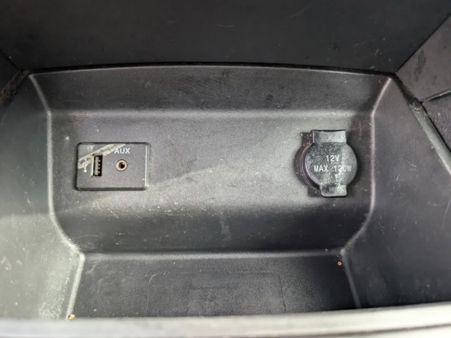 2016 /Charcoal Nissan Altima 2.5 SR (1N4AL3APXGN) with an Other engine, located at 7000 Northlake Connector, Columbus, GA, 31904, (706) 987-8085, 32.524975, -84.978134 - Are you searching for a reliable and stylish sedan that fits perfectly into your busy lifestyle? Look no further! The 2016 Nissan Altima 2.5 SR is the ideal vehicle for daily commuters, families on the go, or anyone looking for a dependable ride to navigate through Phenix City and beyond. With its s - Photo#13