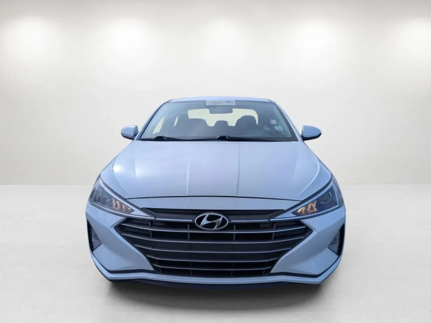 2020 /Black Hyundai Elantra SEL (5NPD84LF1LH) with an Other engine, located at 5115 14th Ave., Columbus, GA, 31904, (706) 323-0345, 32.511494, -84.971046 - Embark on a journey of comfort and reliability with the 2020 Hyundai Elantra SEL, a sedan designed to elevate your daily commute or family outings. Perfect for budget-conscious buyers or those seeking a dependable vehicle with style, this Elantra seamlessly combines practicality with modern features - Photo#1