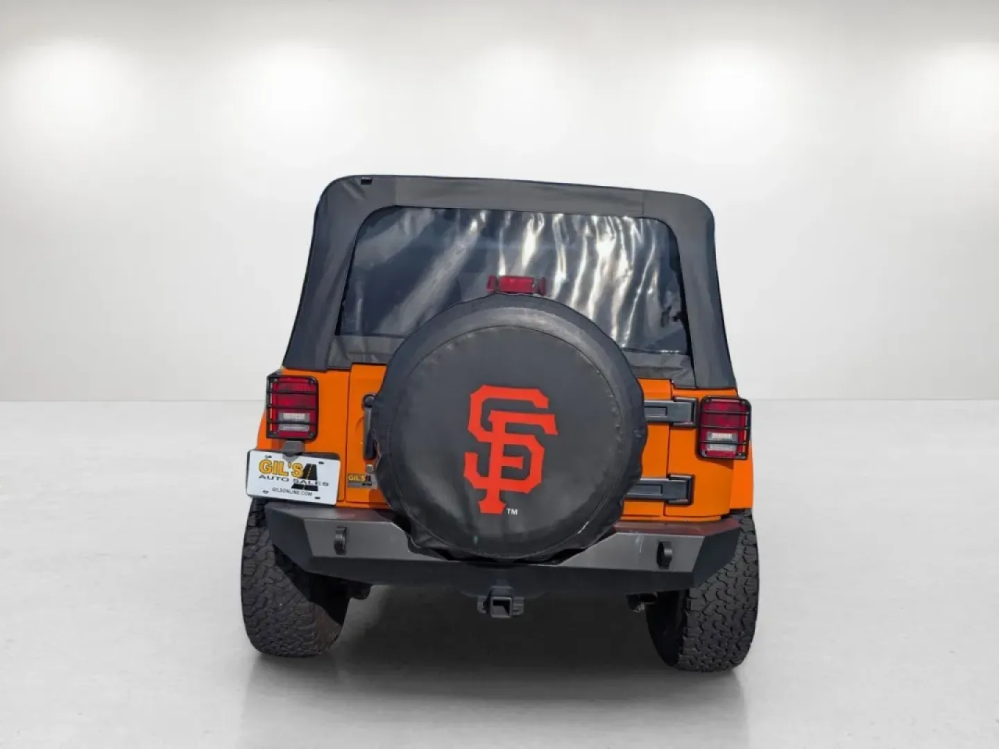 2013 /Black Interior Jeep Wrangler Sahara (1C4BJWEG5DL) with an Other engine, located at 7000 Northlake Connector, Columbus, GA, 31904, (706) 987-8085, 32.524975, -84.978134 - **Explore the Great Outdoors in Your Dream 2013 Jeep Wrangler Sahara!** <br /> <br /> Are you ready to embark on unforgettable weekend adventures or navigate your daily commute with style and confidence? Look no further than this stunning 2013 Jeep Wrangler Sahara, available now at Gils Auto in Phen - Photo#5